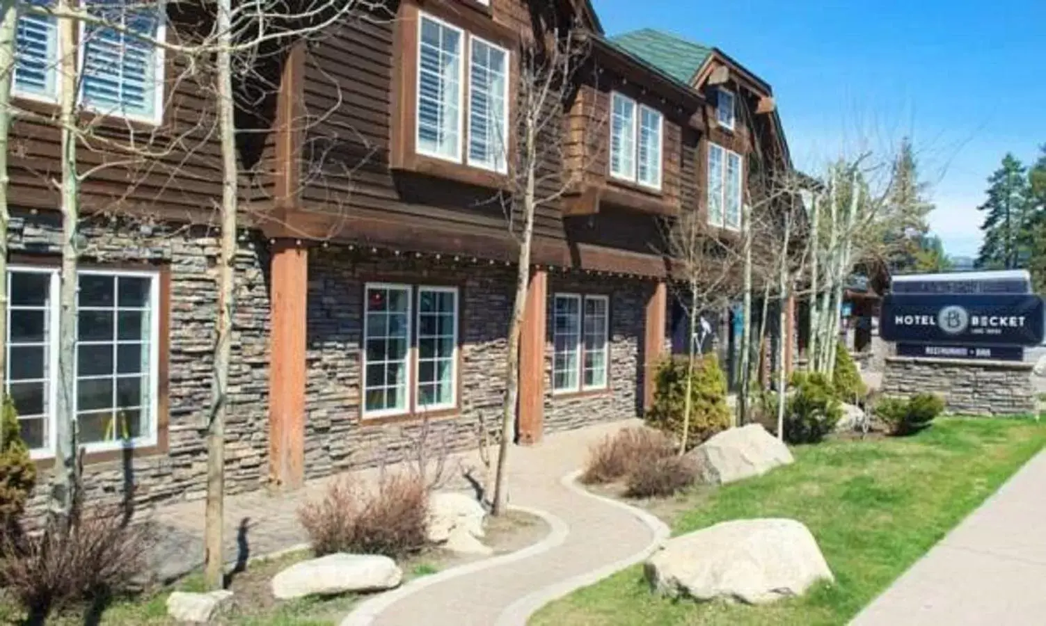 Facade/entrance, Property Building in Hotel Becket