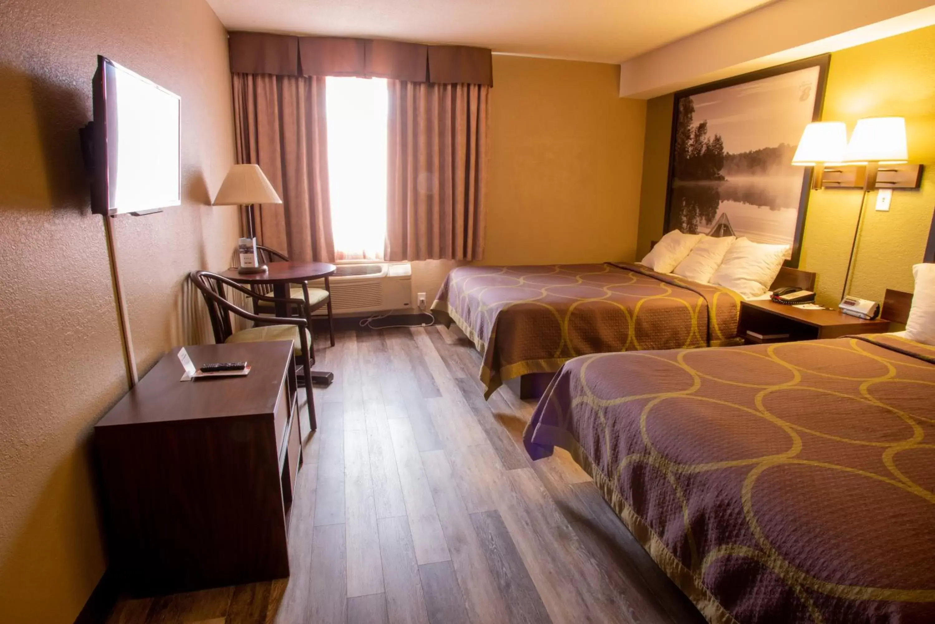 Photo of the whole room in Super 8 by Wyndham Mississauga