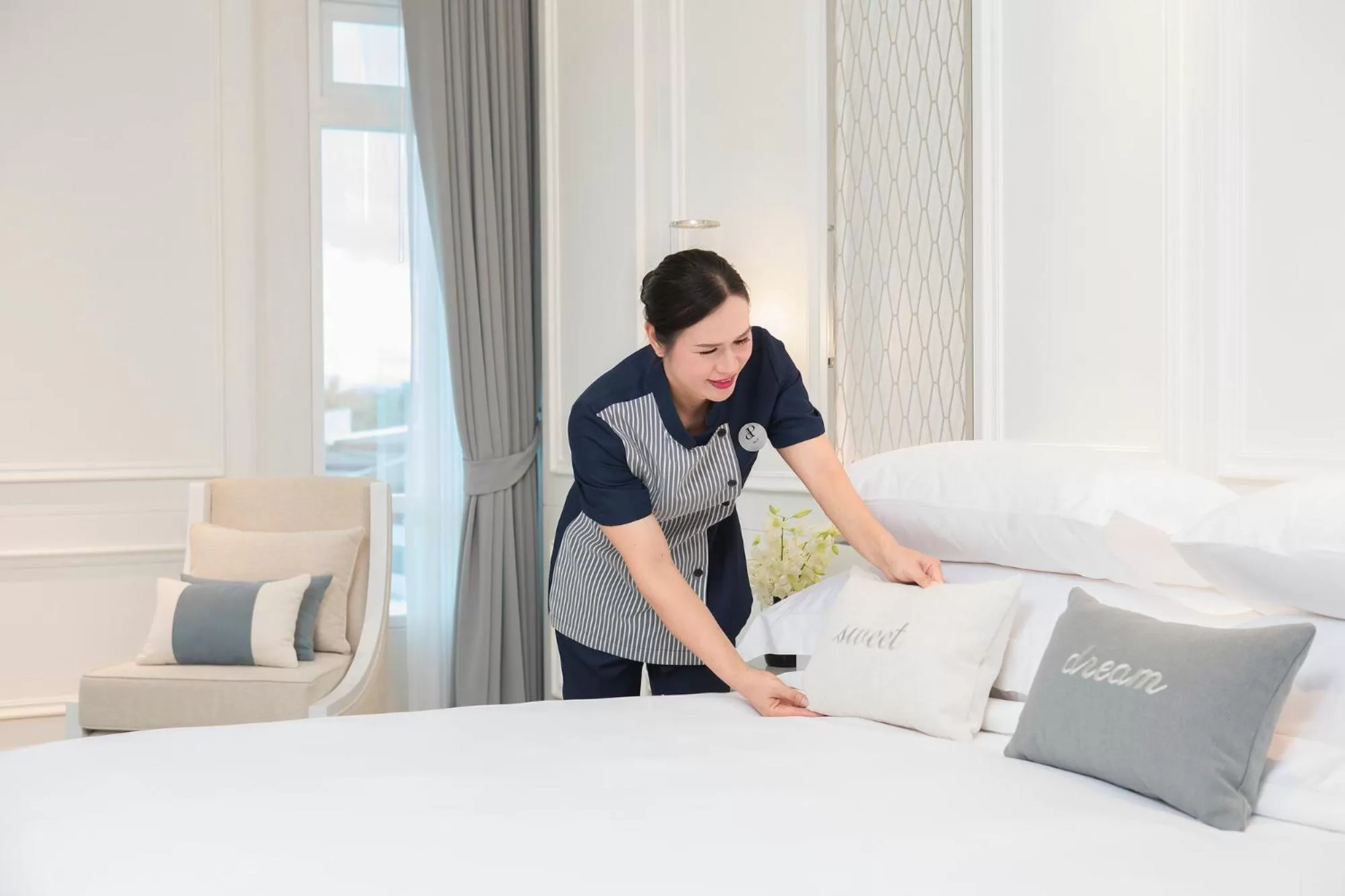 Bed in De Princess Hotel Udonthani