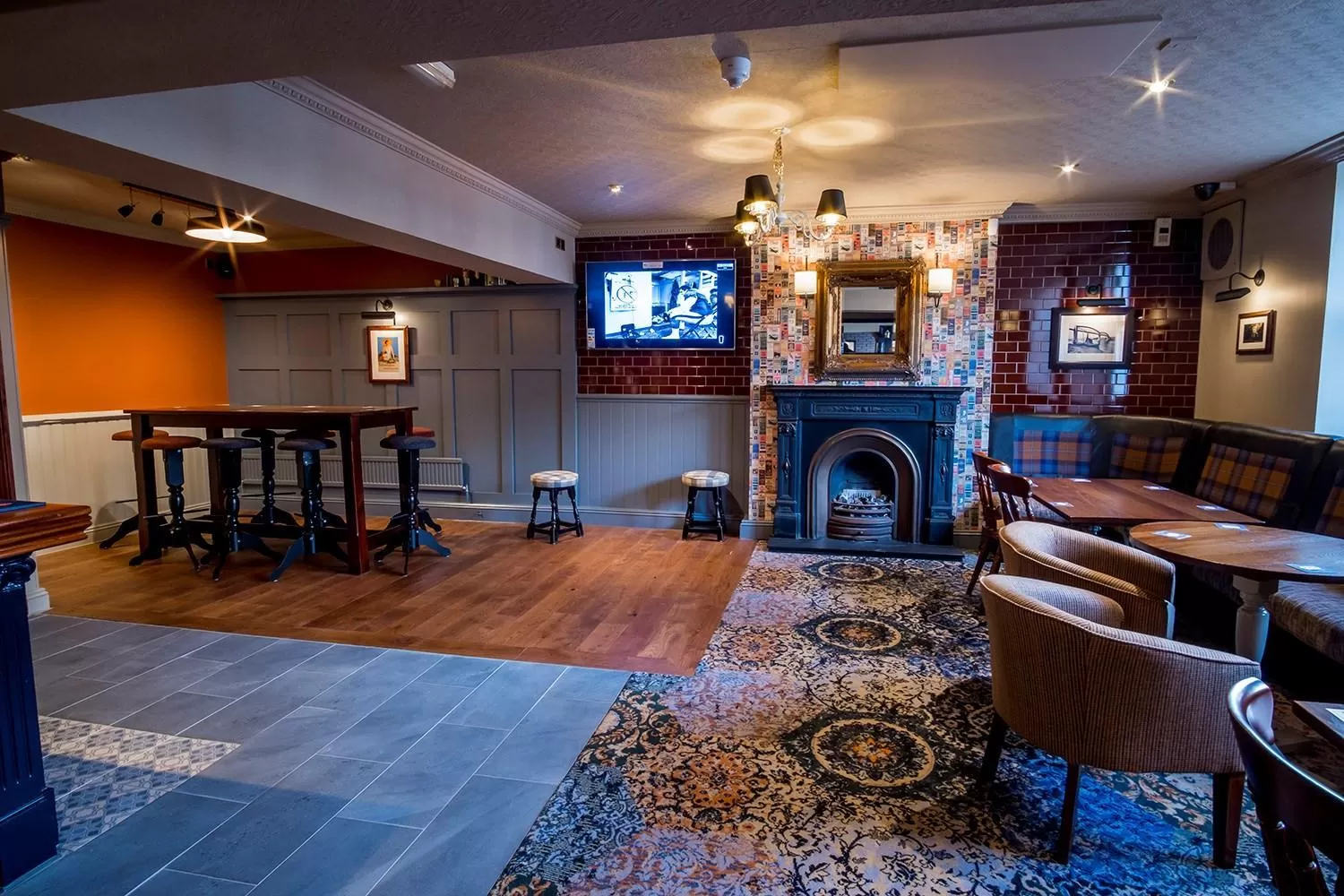 Lounge or bar in Brunel Inn