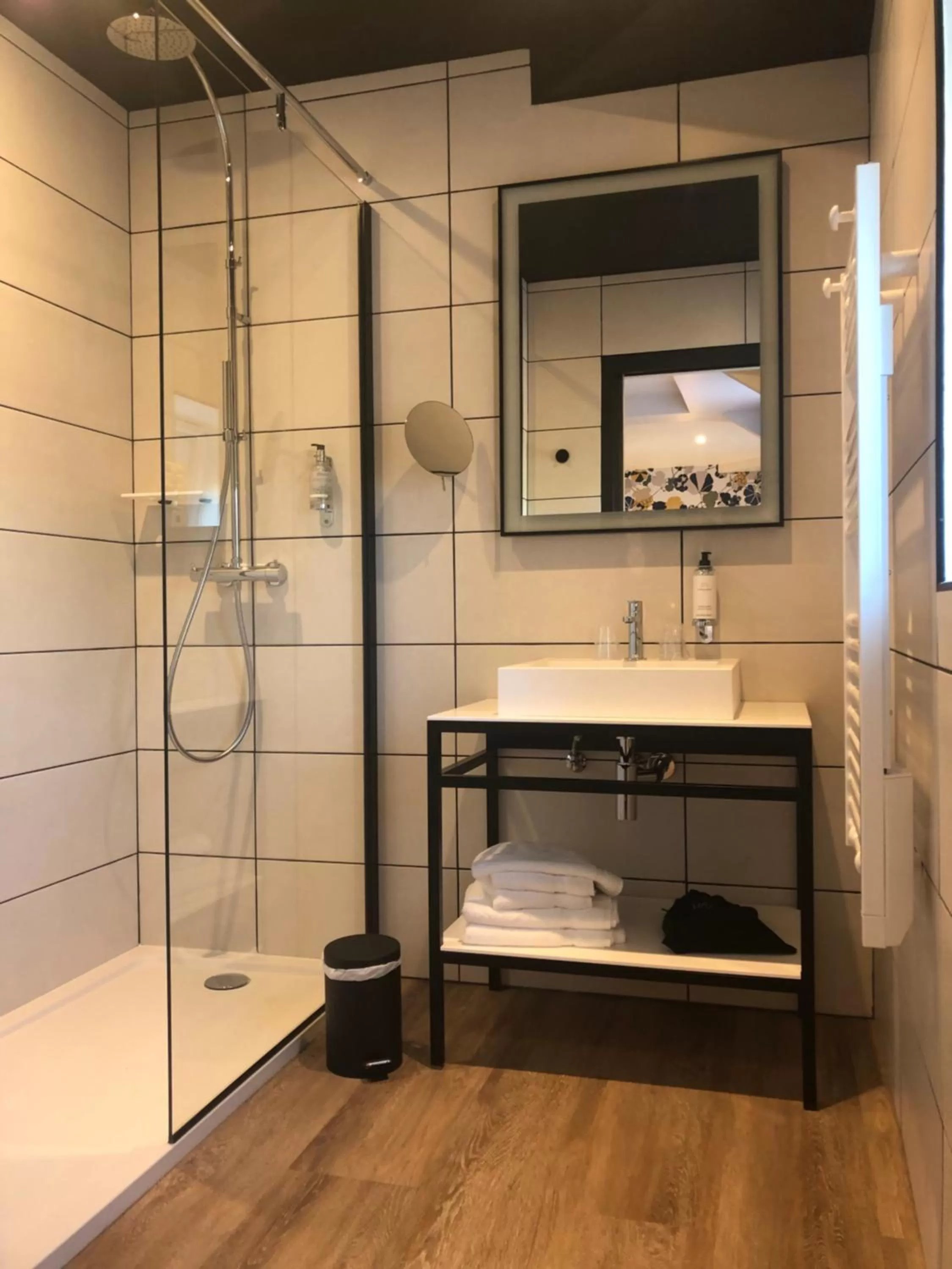 Bathroom in Mayrena Hotel Restaurant