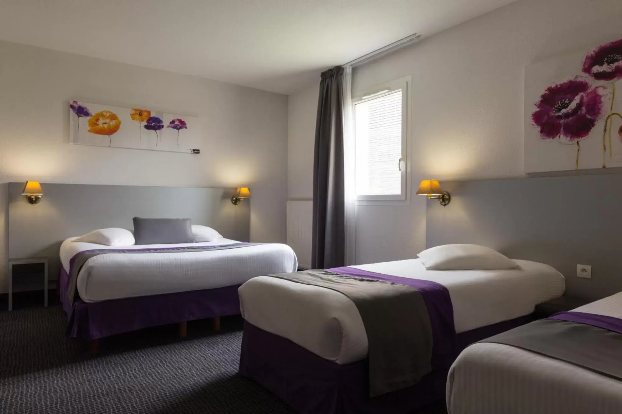 Bedroom, Bed in The Originals City, Hôtel Acadine, Le Neubourg (Inter-Hotel)
