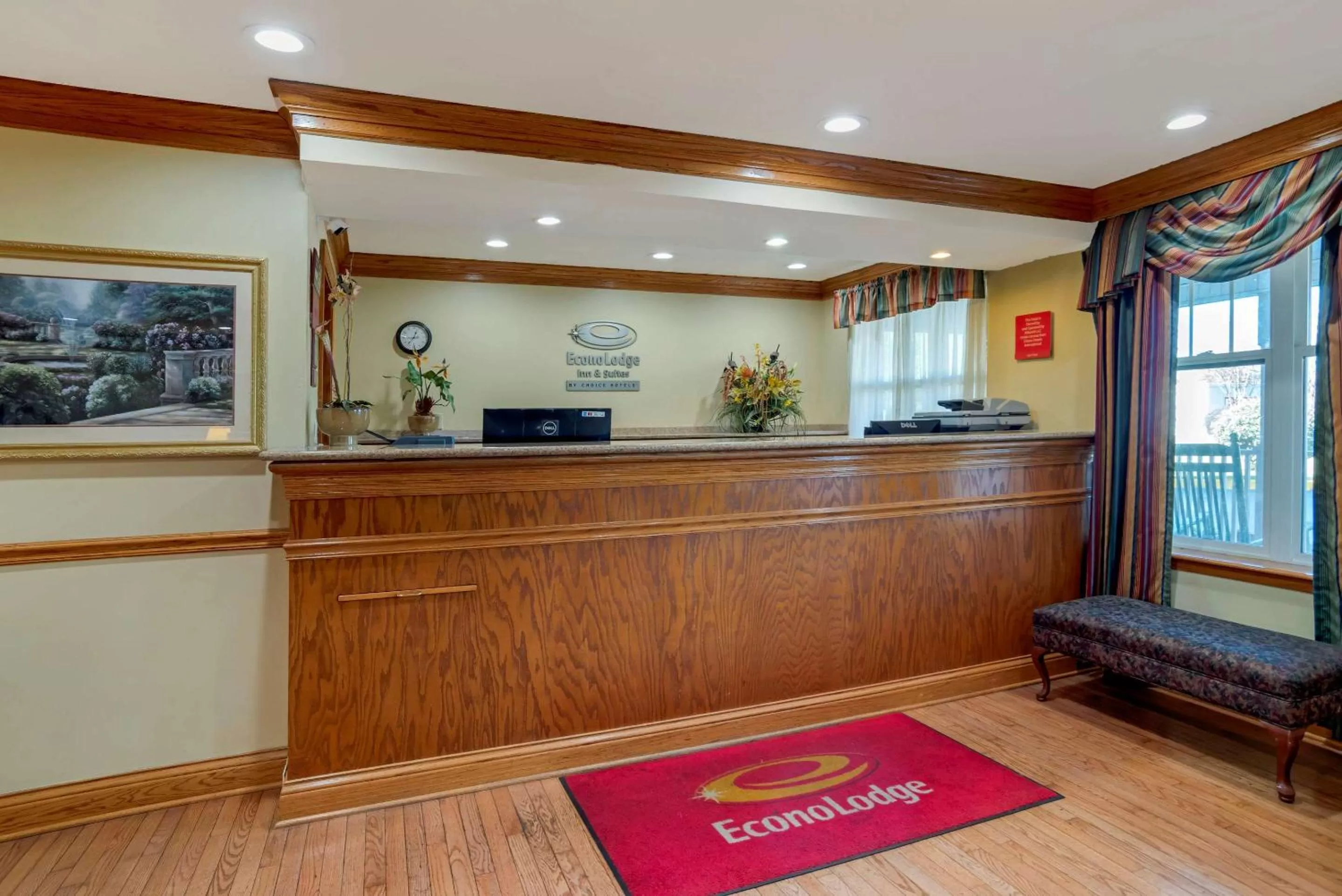Lobby or reception in Econo Lodge Inn & Suites Flowood - Jackson Northwest