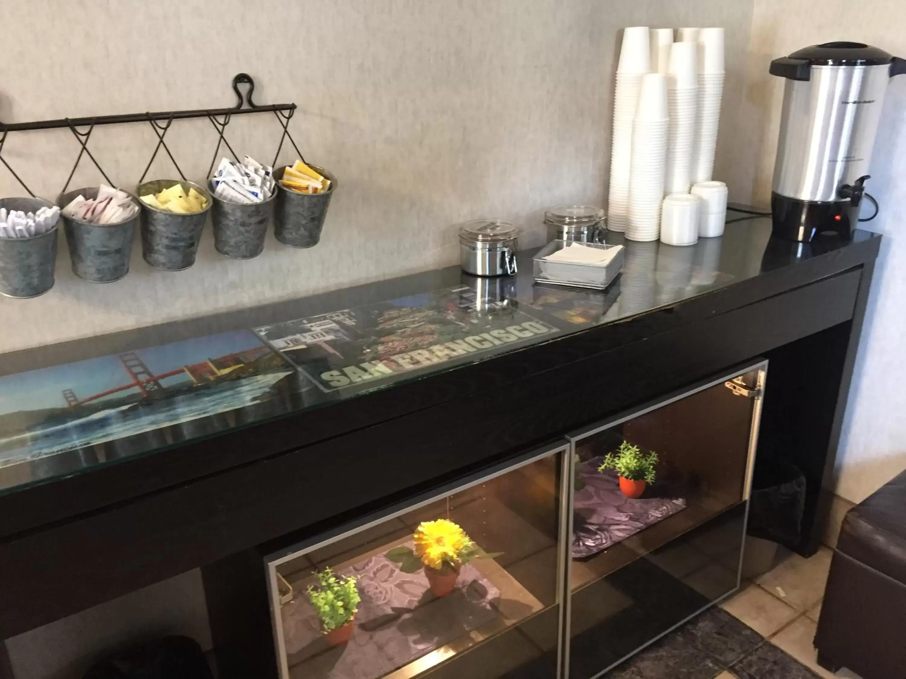 Lobby or reception in Castle Inn Lobby or reception in Castle Inn