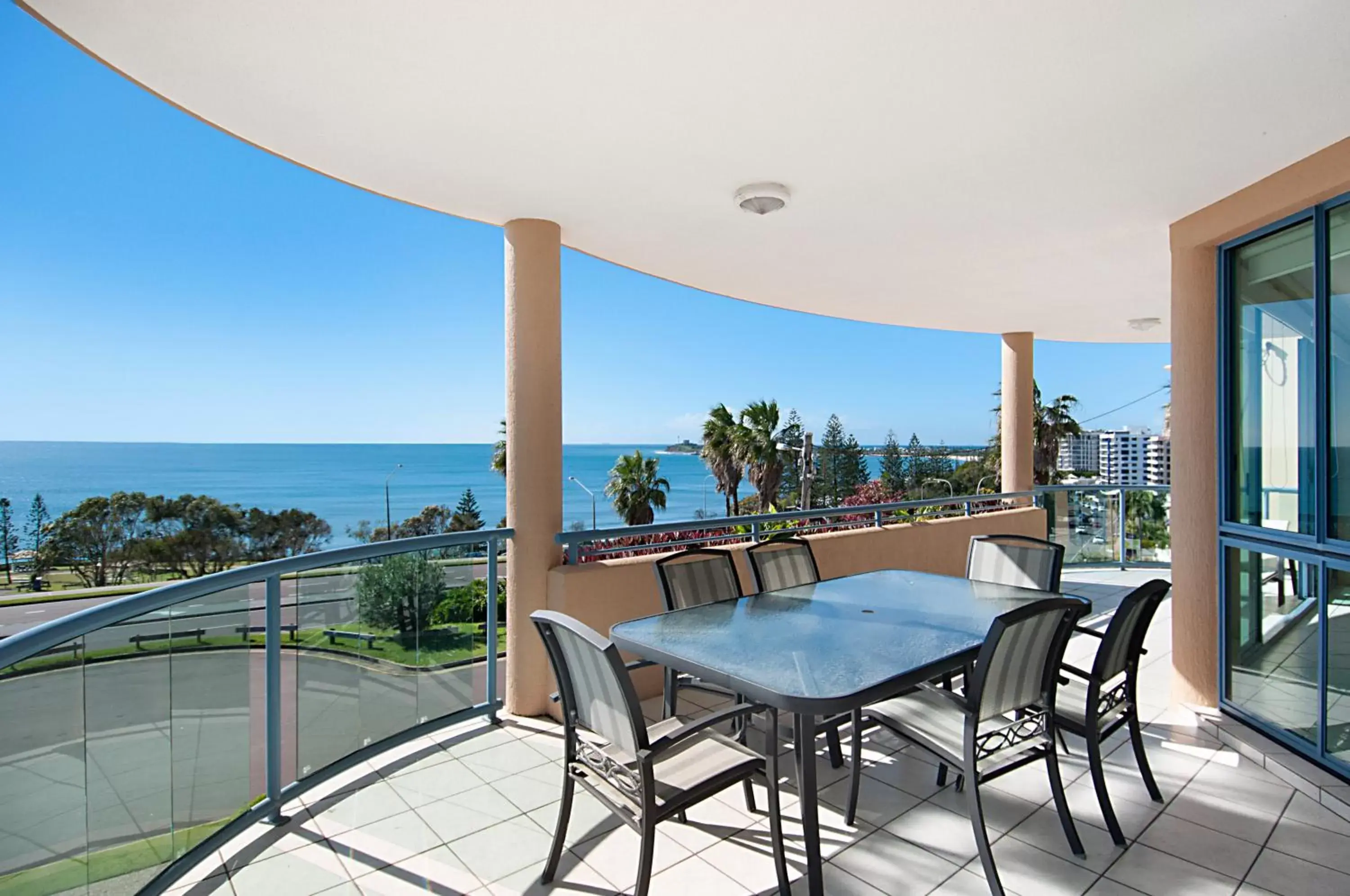 Balcony/Terrace in Alexandra on the Pacific