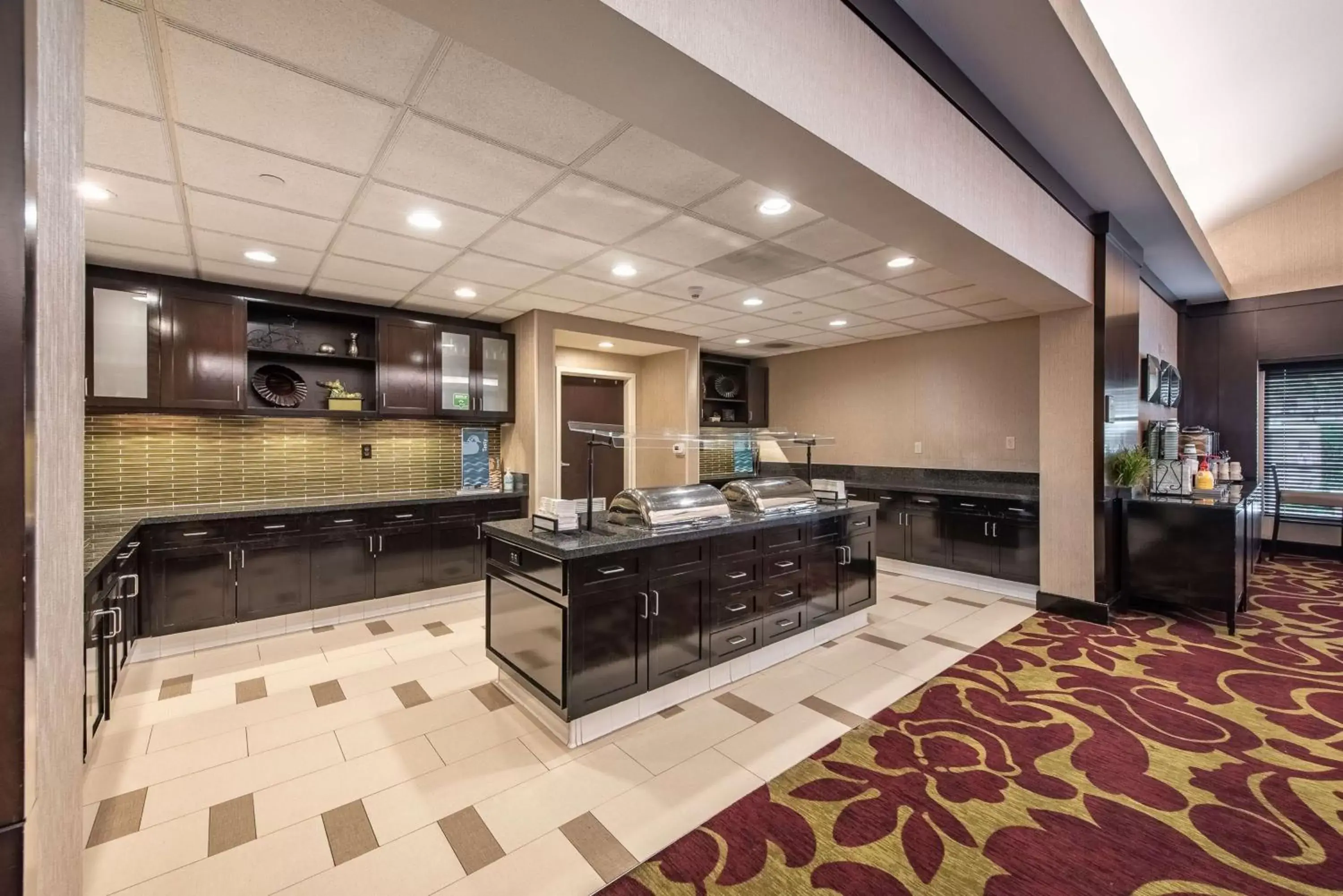 Breakfast, Lobby/Reception in Homewood Suites by Hilton Oxnard/Camarillo