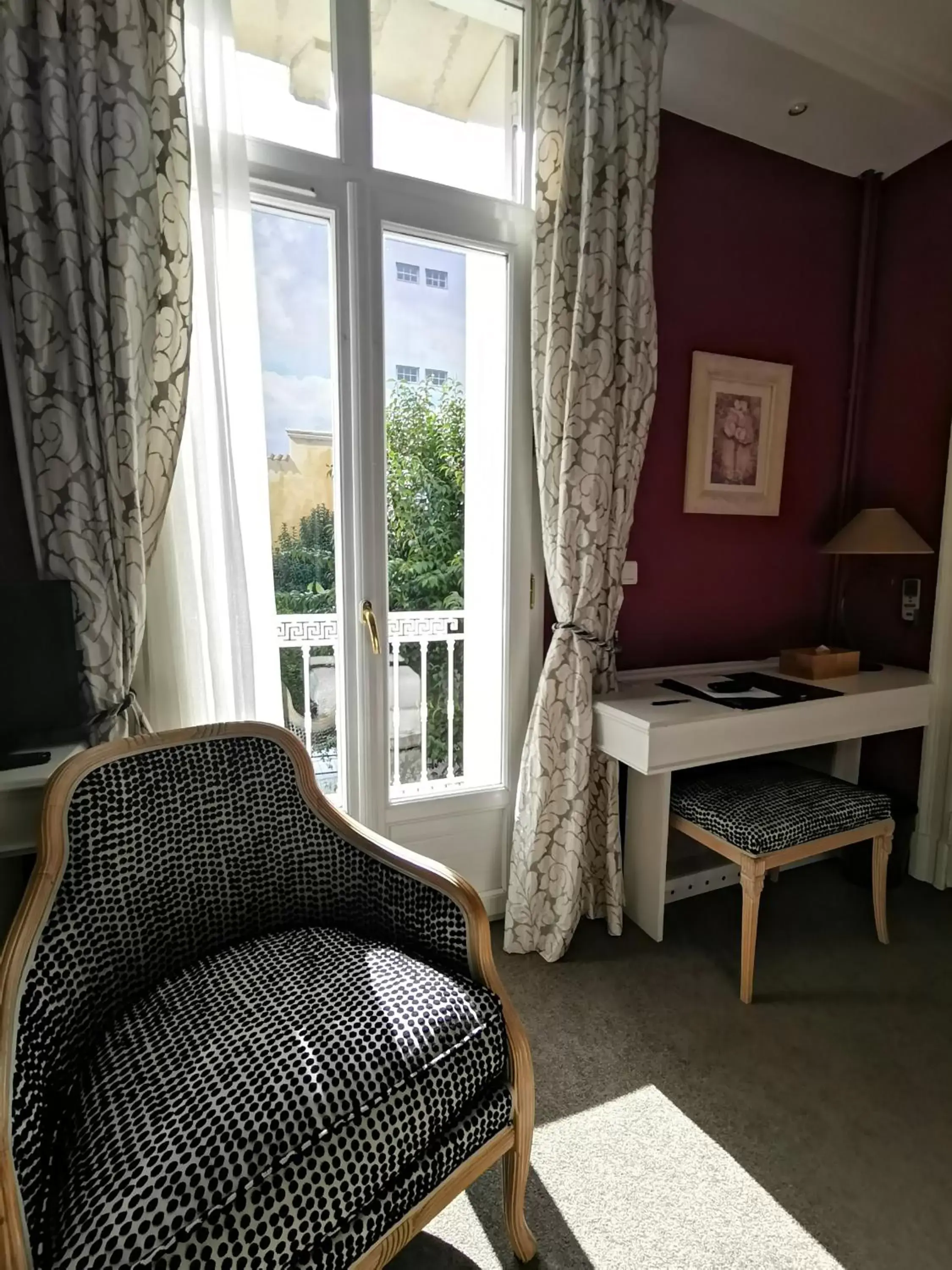 Decorative detail, Seating Area in Hôtel du Parc