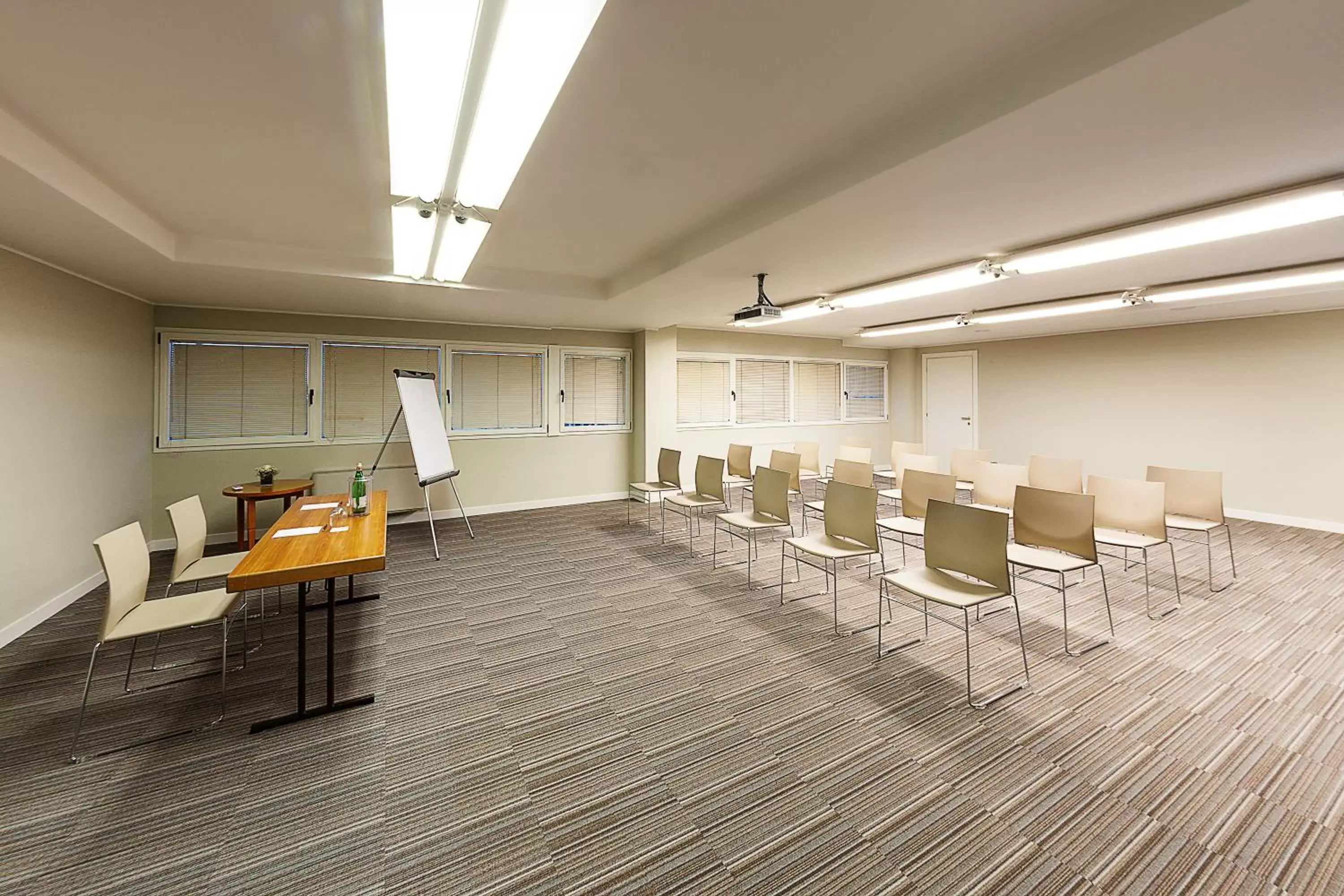 Meeting/conference room, Banquet Facilities in Hotel Majestic