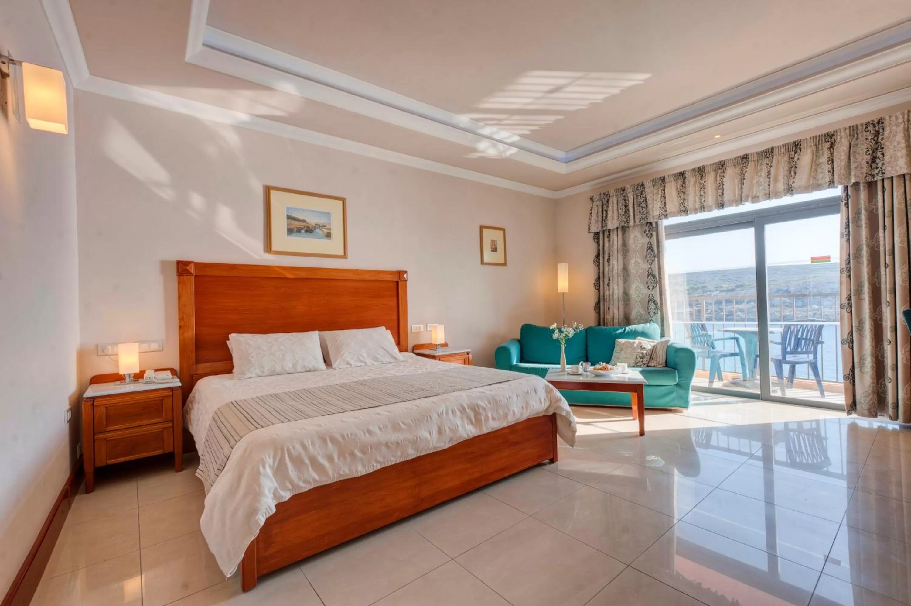 Photo of the whole room, Bed in Paradise Bay Resort