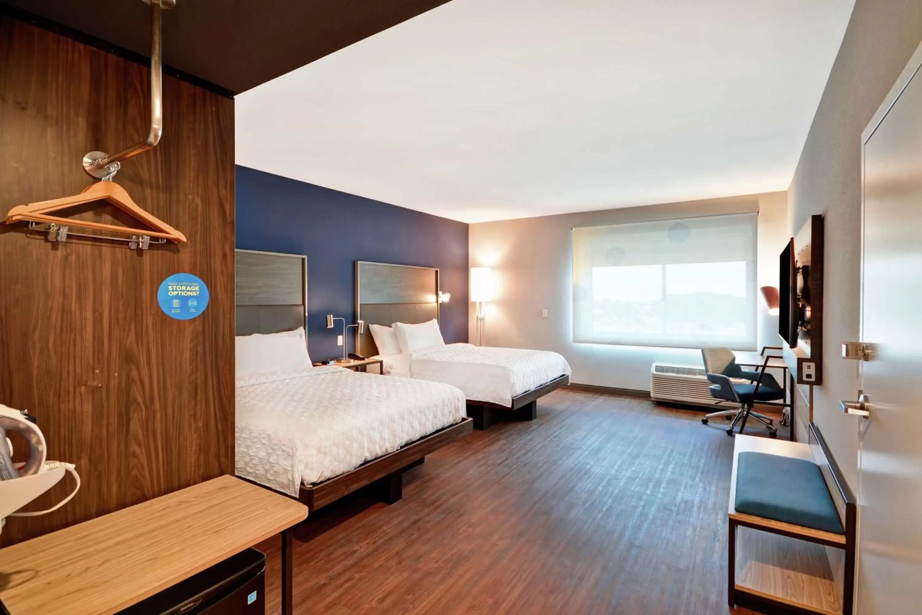 Bedroom in Tru By Hilton Denver, PA