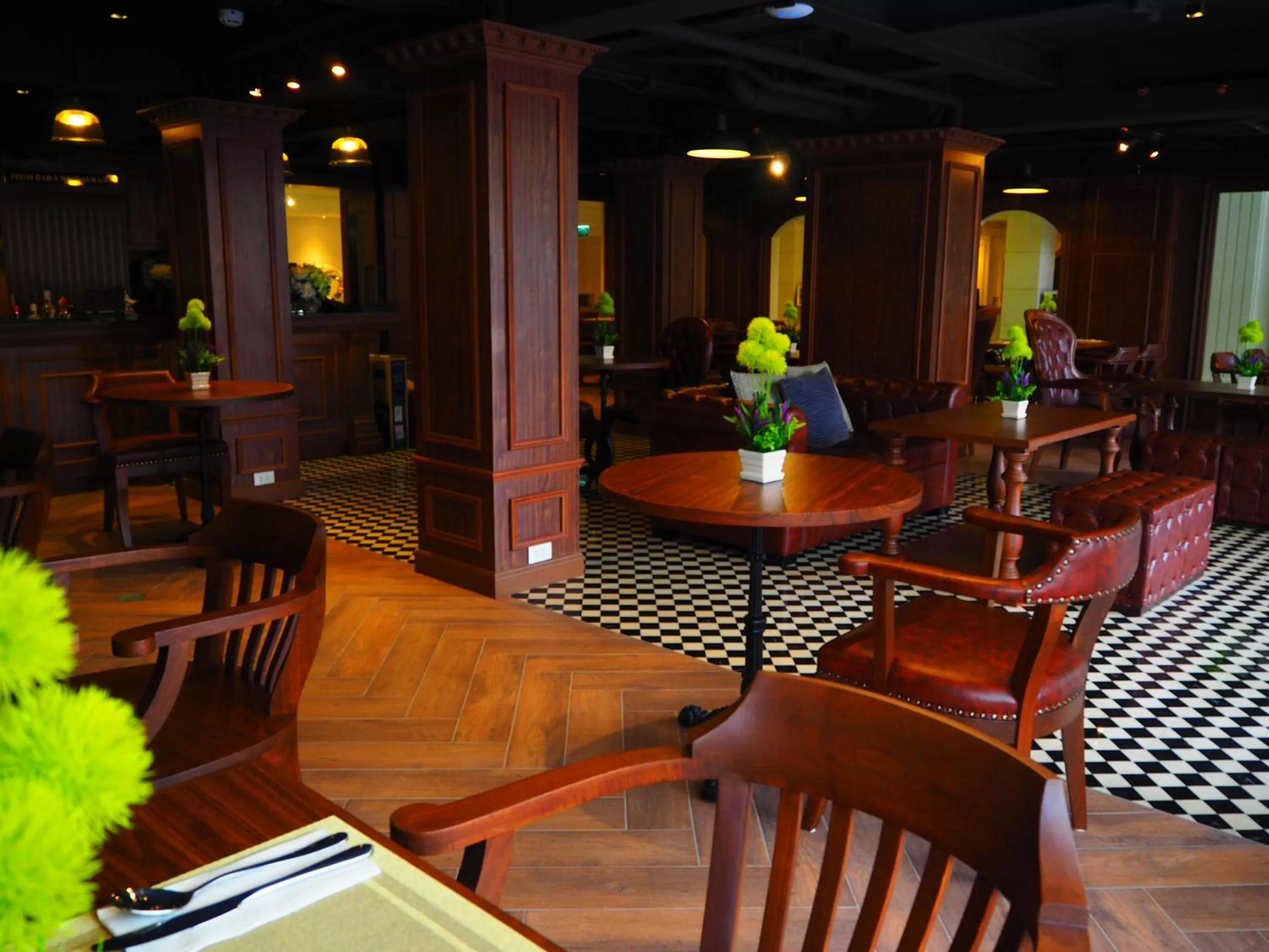 Villa De Khaosan by Chillax