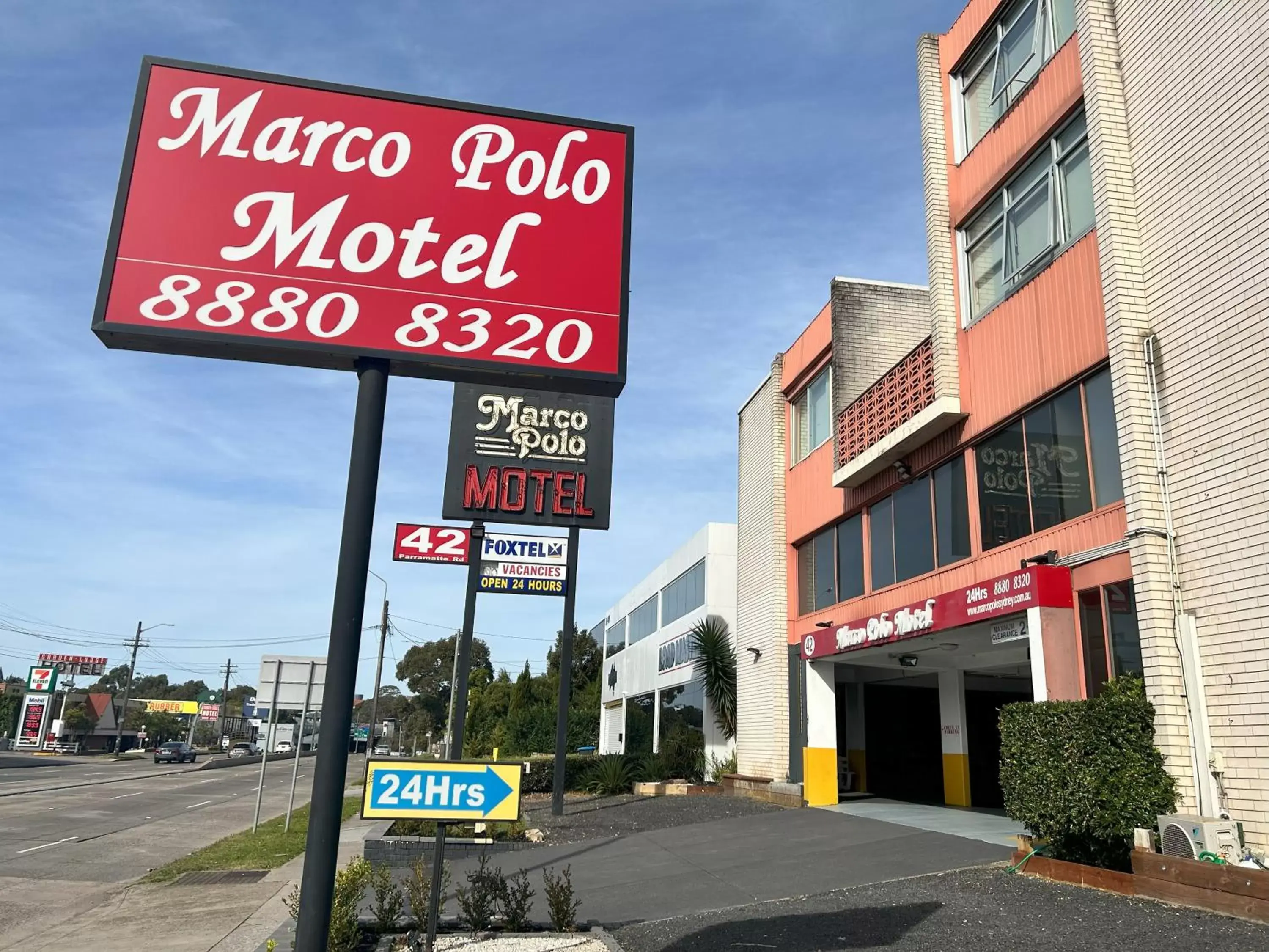 Property building, Property Logo/Sign in Marco Polo Motor Inn Sydney