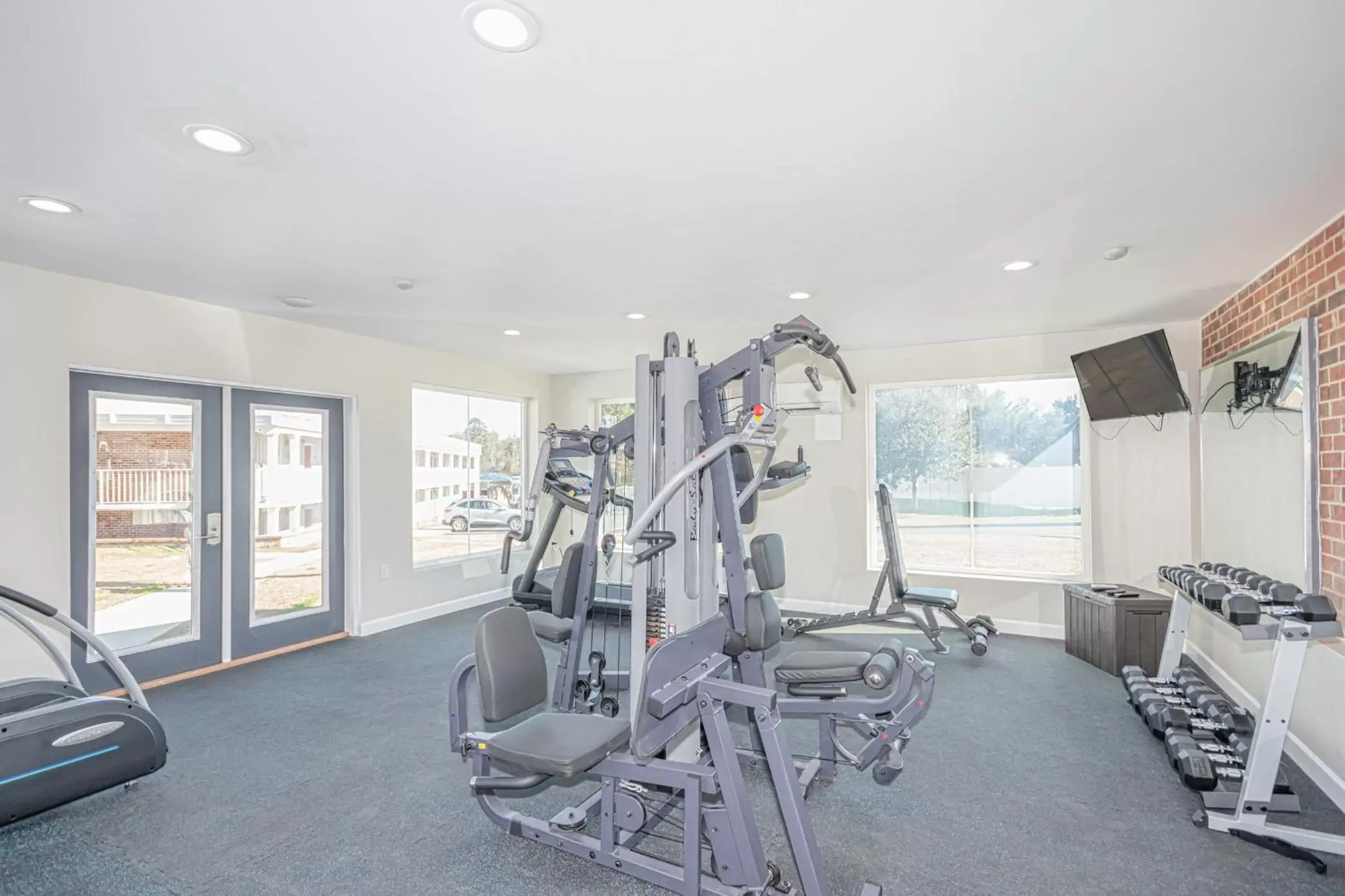 Fitness centre/facilities, Fitness Center/Facilities in Seven Hills Suites Tallahassee