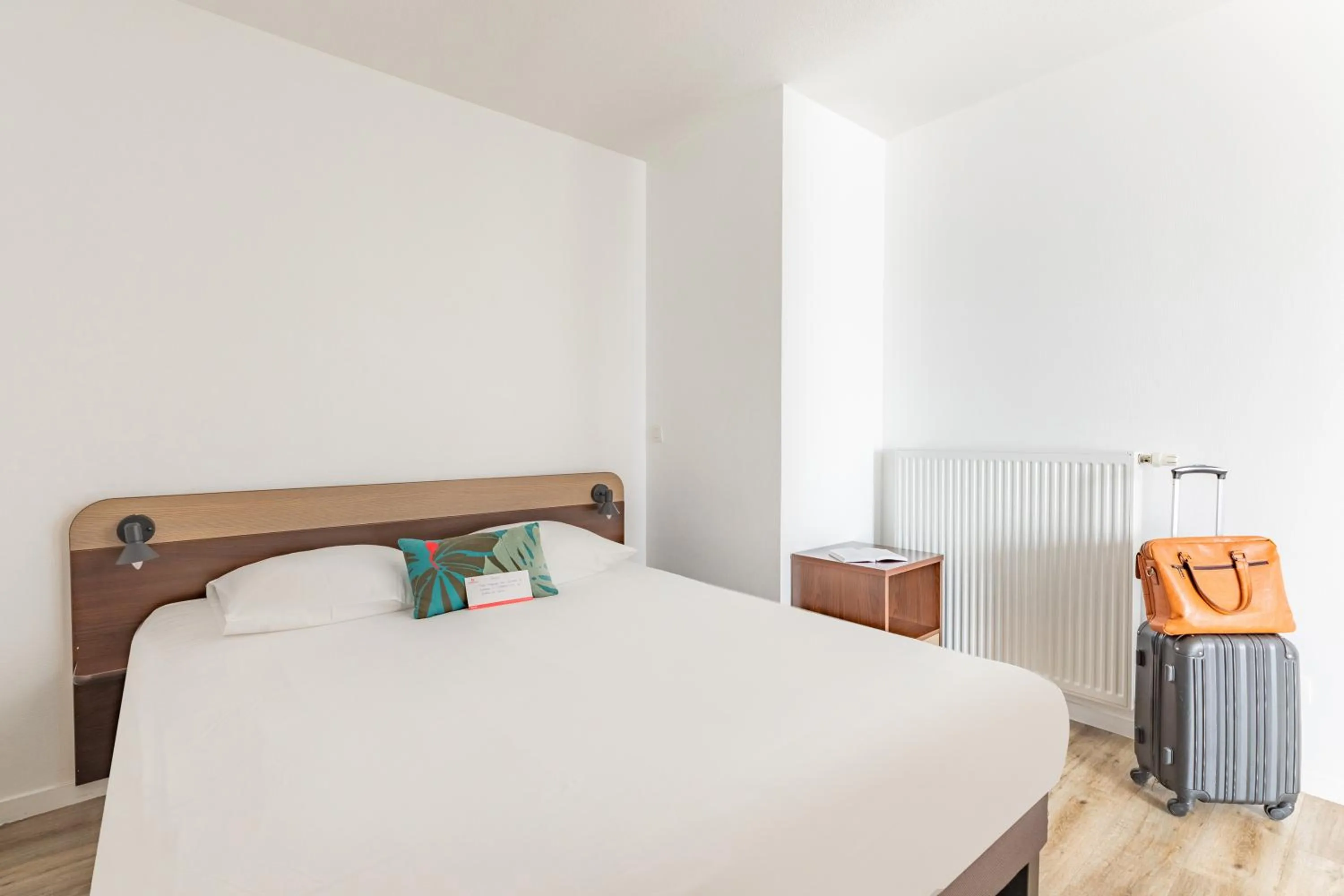 Bed in Appart'City Classic Chalon sur Saone