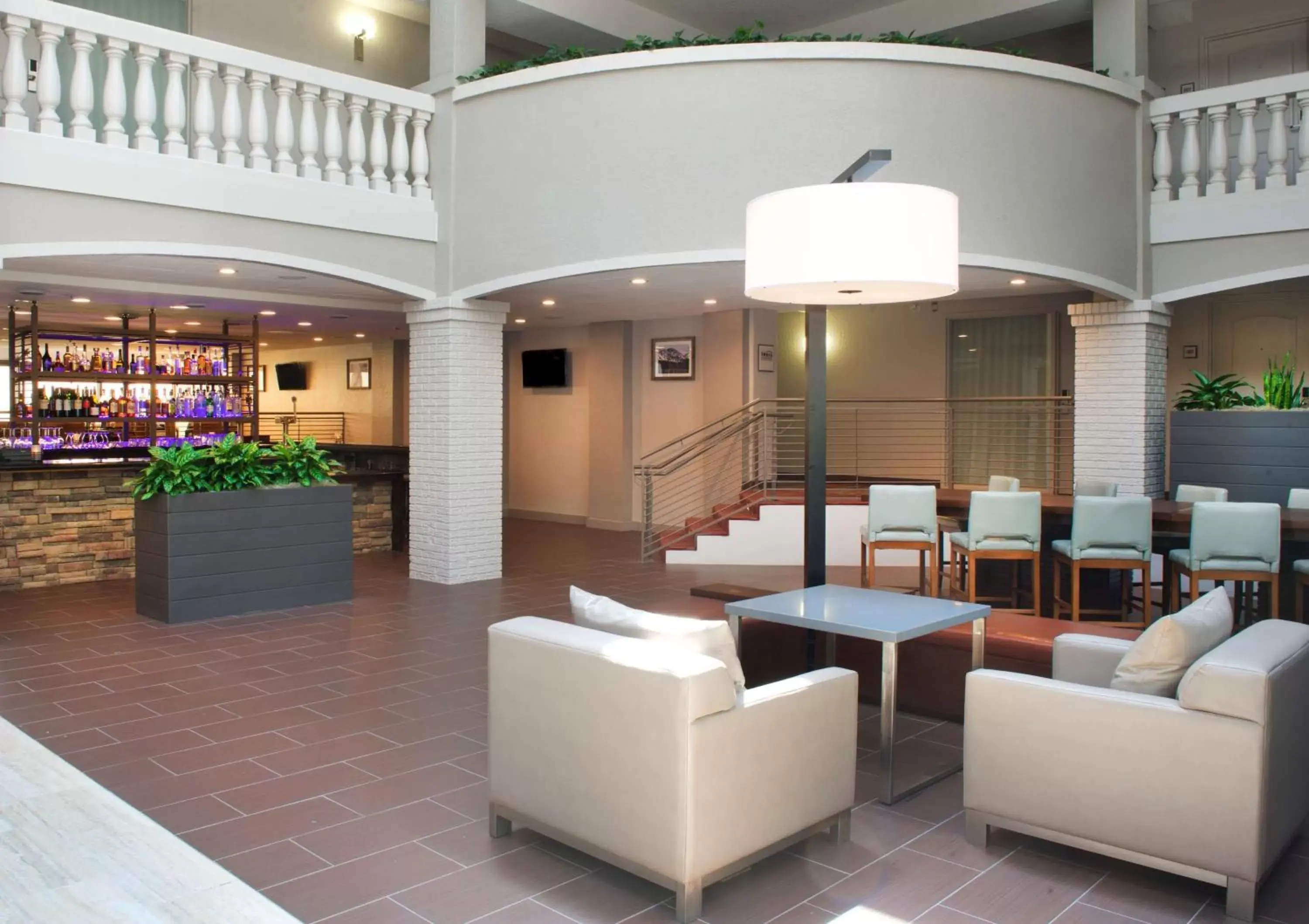 Lobby or reception, Lounge/Bar in Embassy Suites by Hilton Colorado Springs