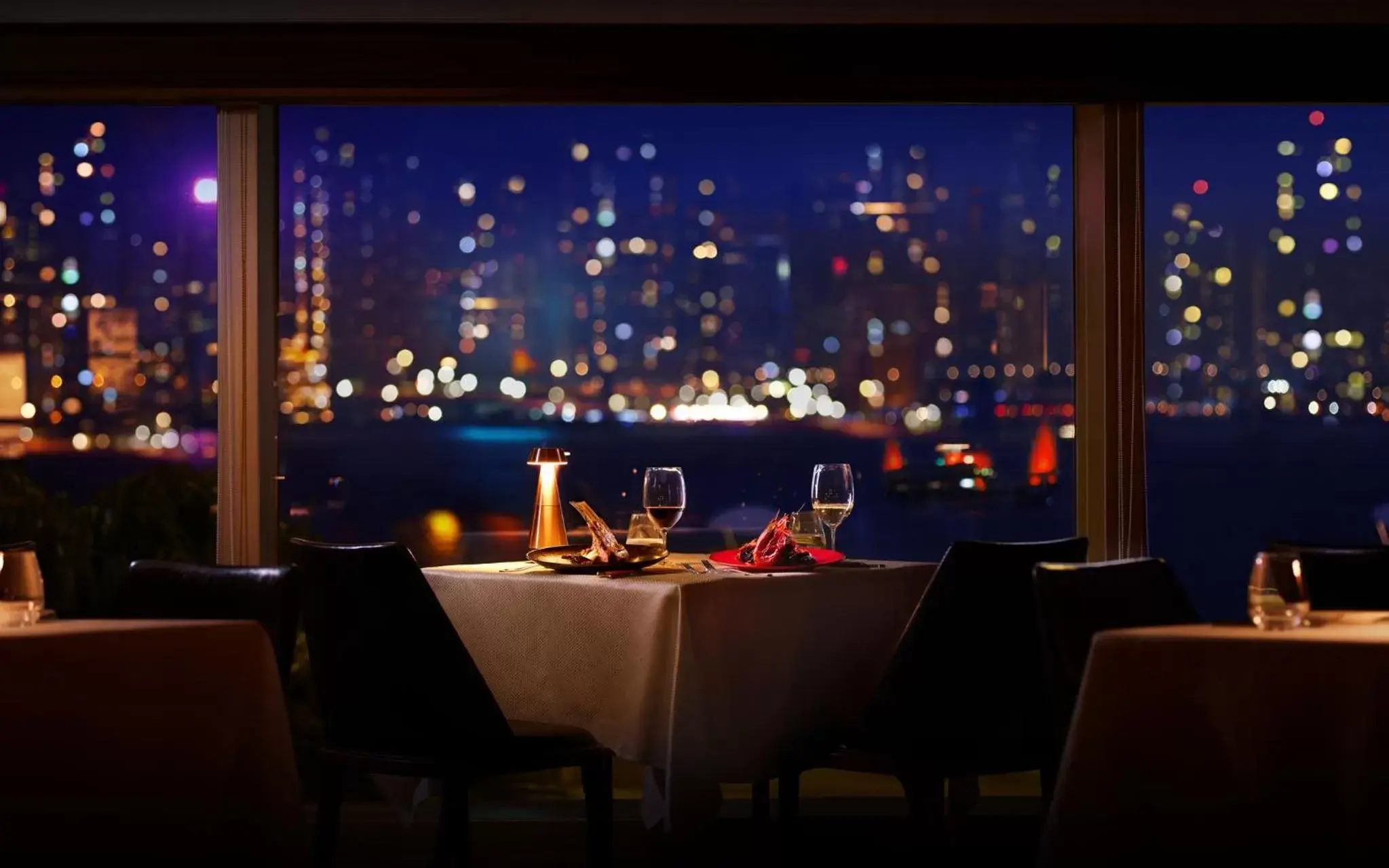 Restaurant/Places to Eat in InterContinental Grand Stanford Hong Kong, an IHG Hotel