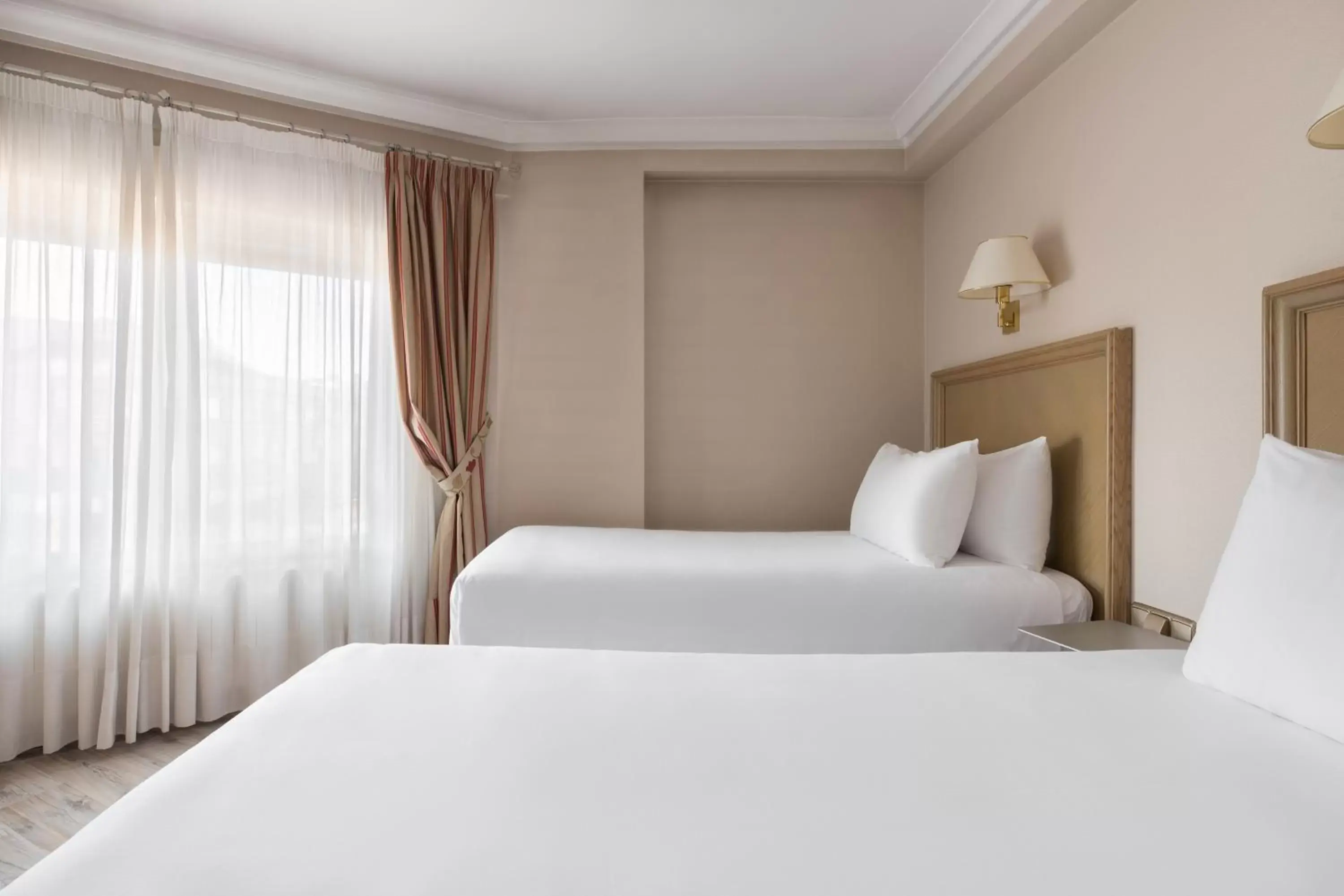 Crisol Almirante Bonifaz Crisol Almirante Bonifaz