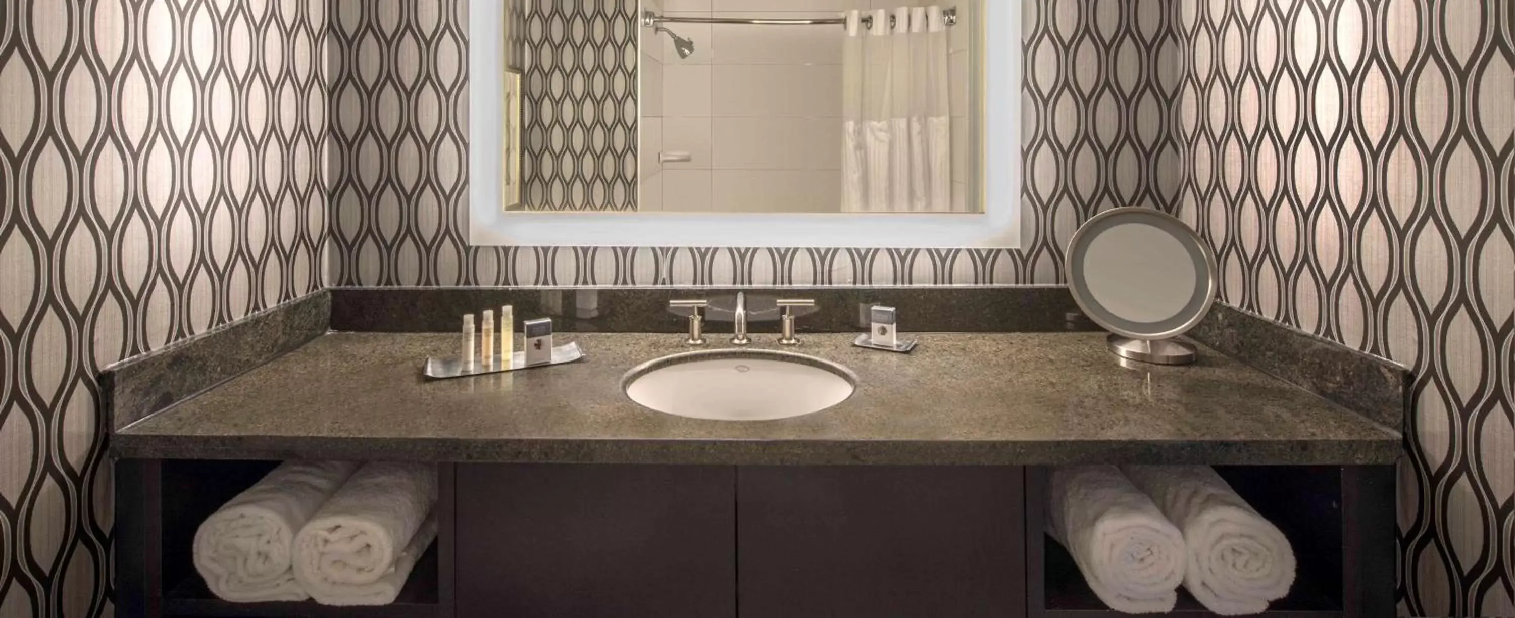 Bathroom in DoubleTree by Hilton Hotel Chicago - Schaumburg