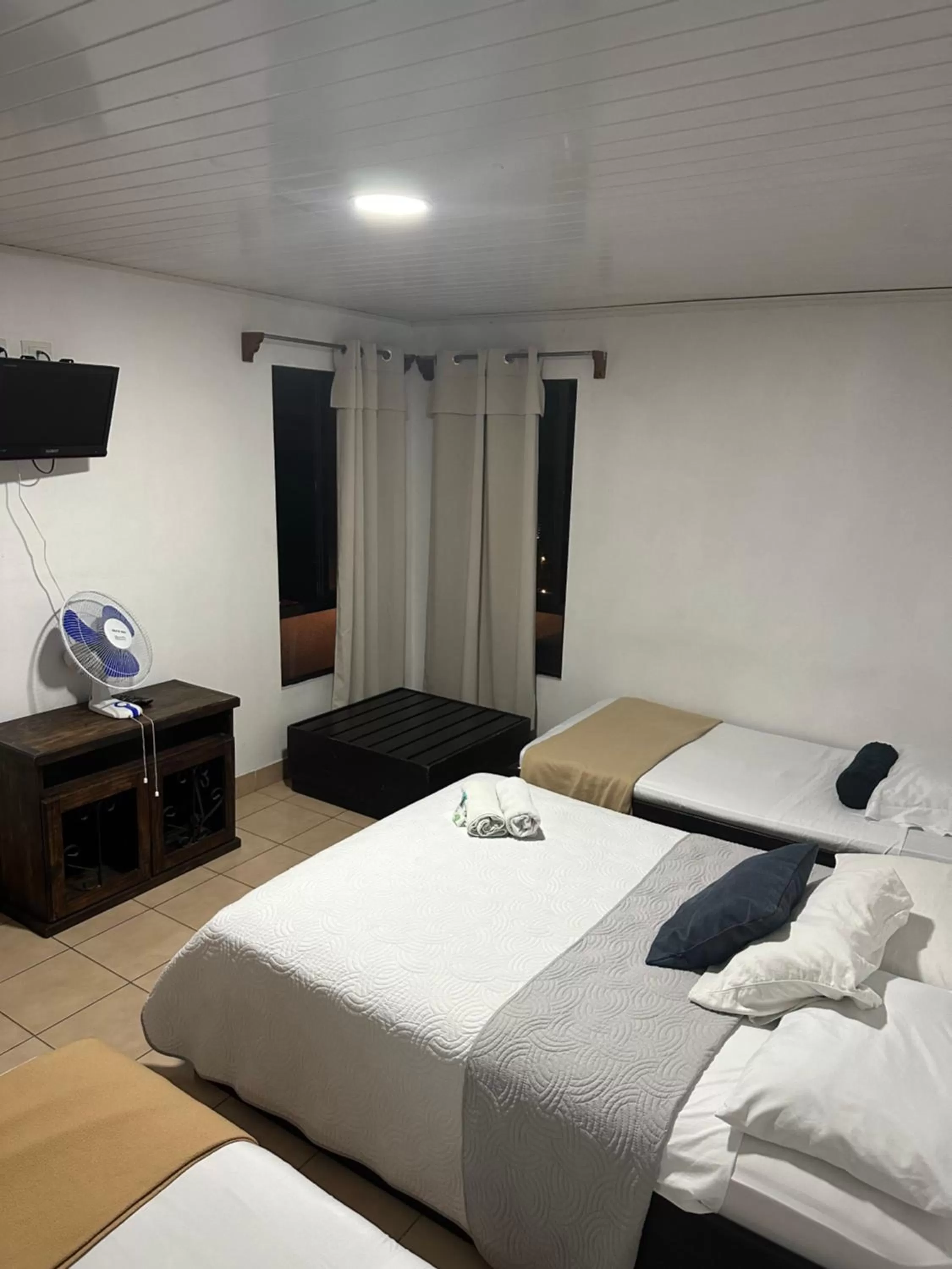 Photo of the whole room, Bed in Hotel Pacande B&B