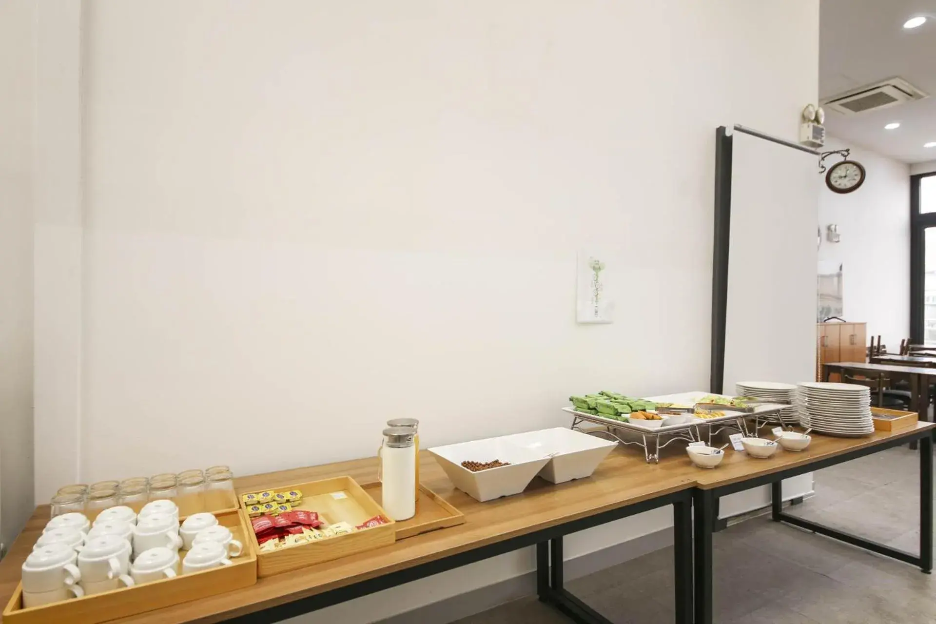 Restaurant/places to eat in Benikea hotel Restaurant/places to eat in Benikea hotel