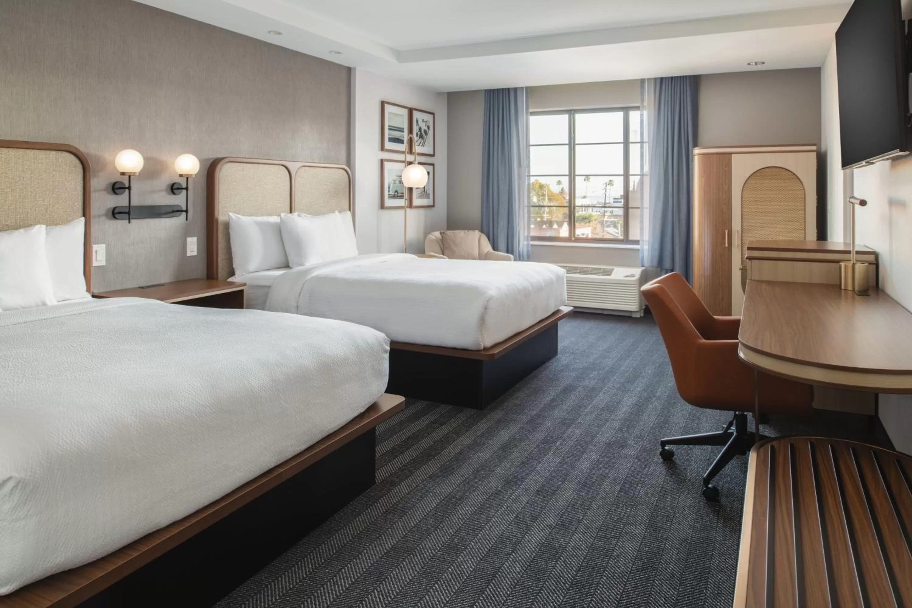 Queen Room with Two Queen Beds - Hearing Accessible in Courtyard by Marriott Santa Cruz