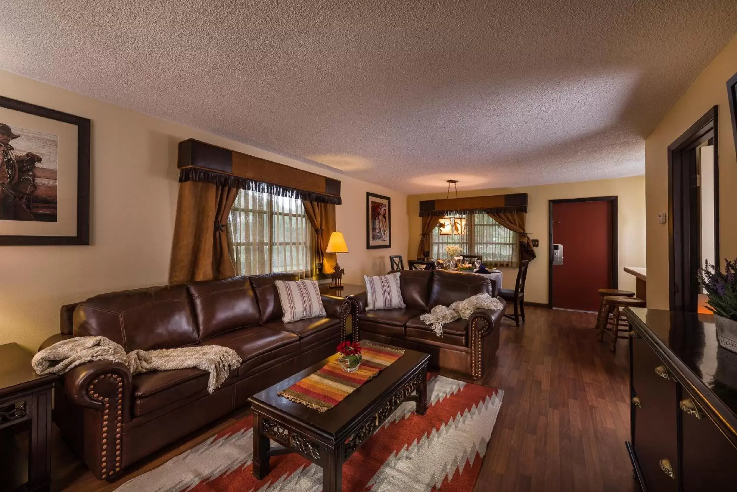 Living room, Seating Area in Westgate River Ranch Resort & Rodeo