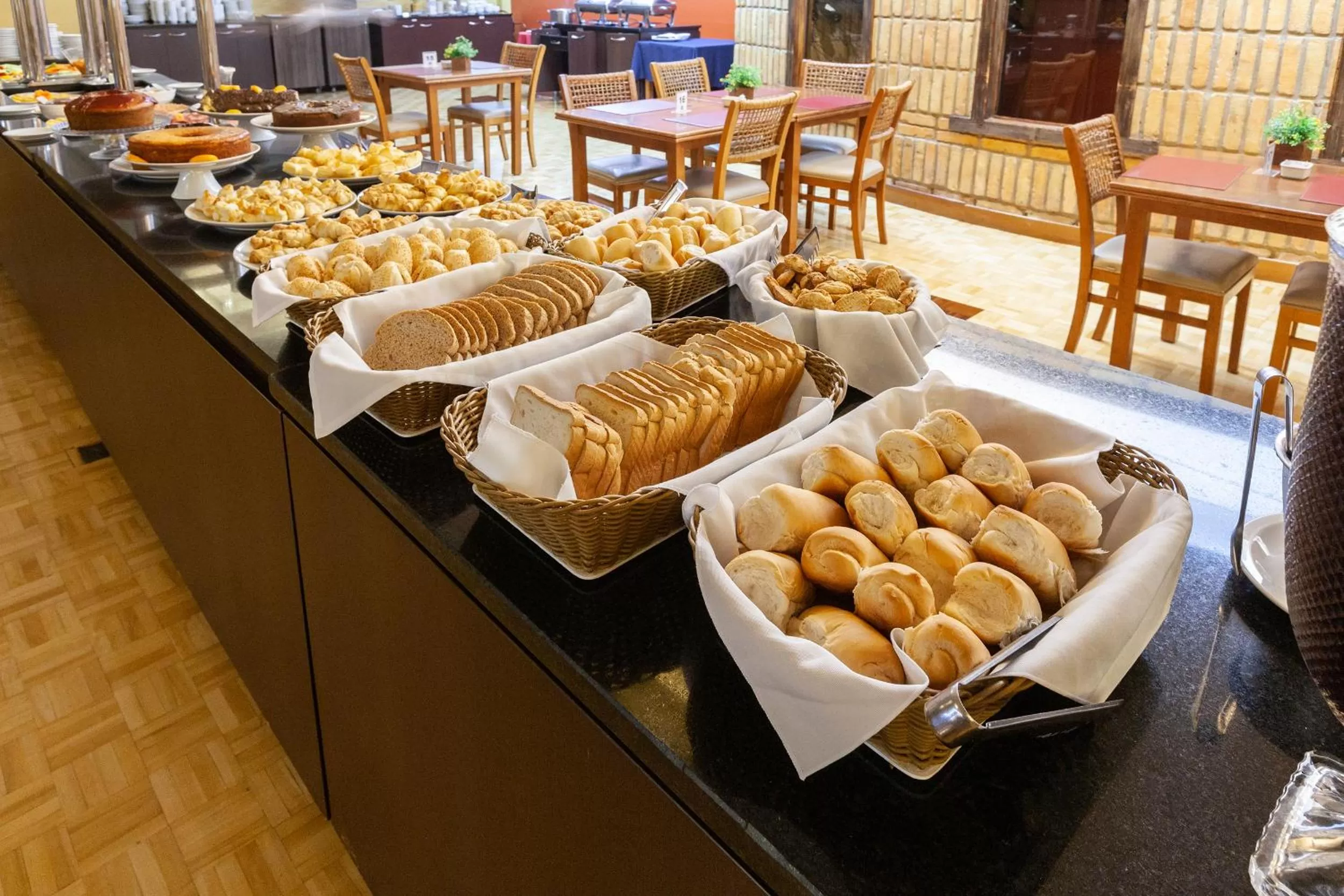 Food in Tri Hotel Executive Caxias