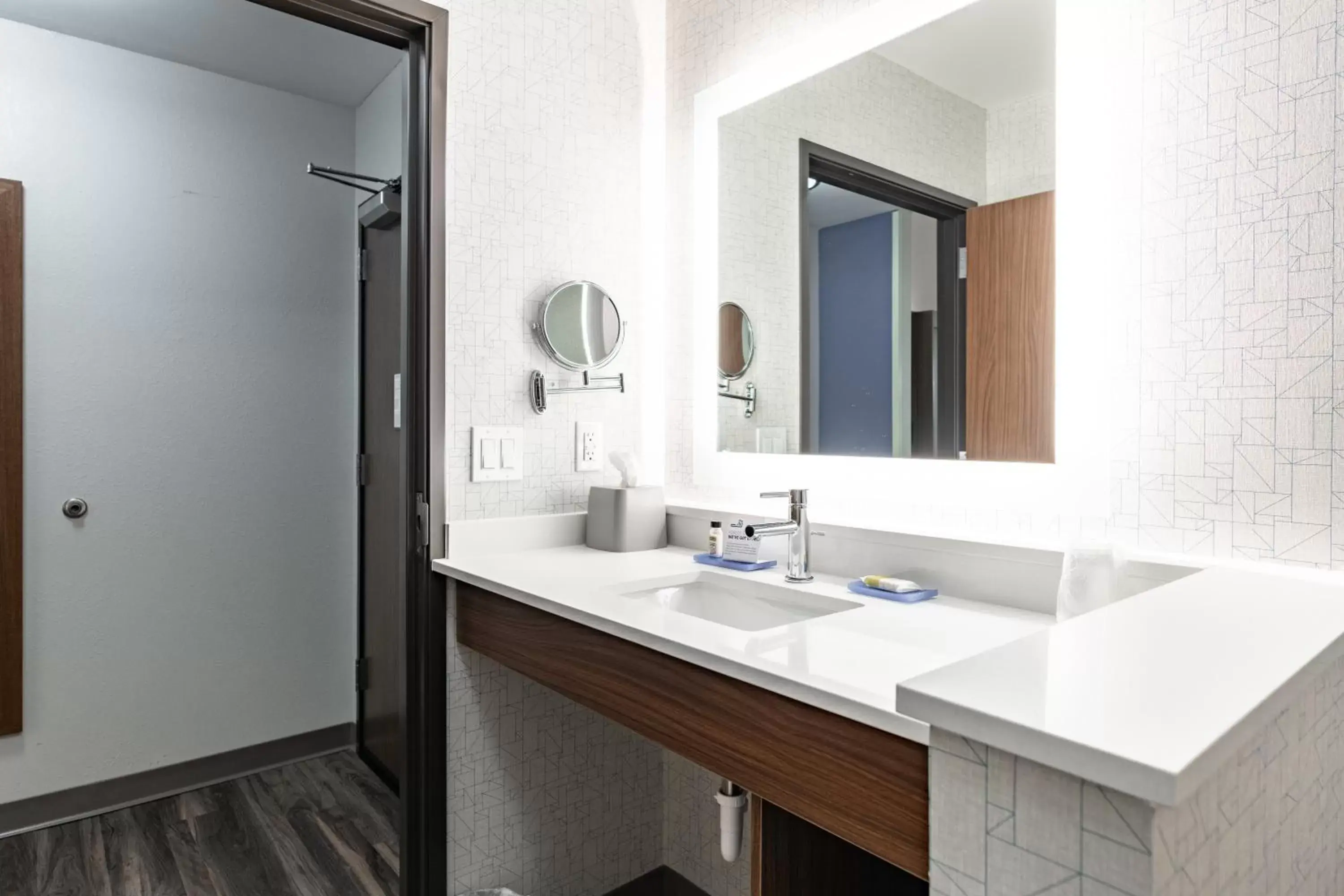 Bathroom in Holiday Inn Express & Suites - Moundsville, an IHG Hotel