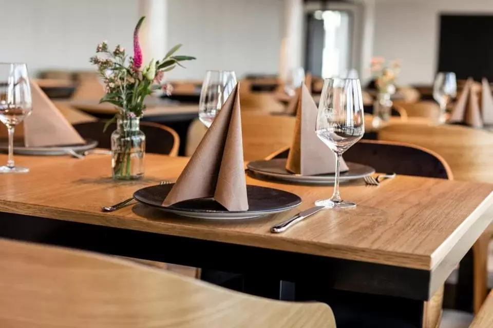 Restaurant/places to eat in GINN Hotel Hamburg Elbspeicher Restaurant/places to eat in GINN Hotel Hamburg Elbspeicher