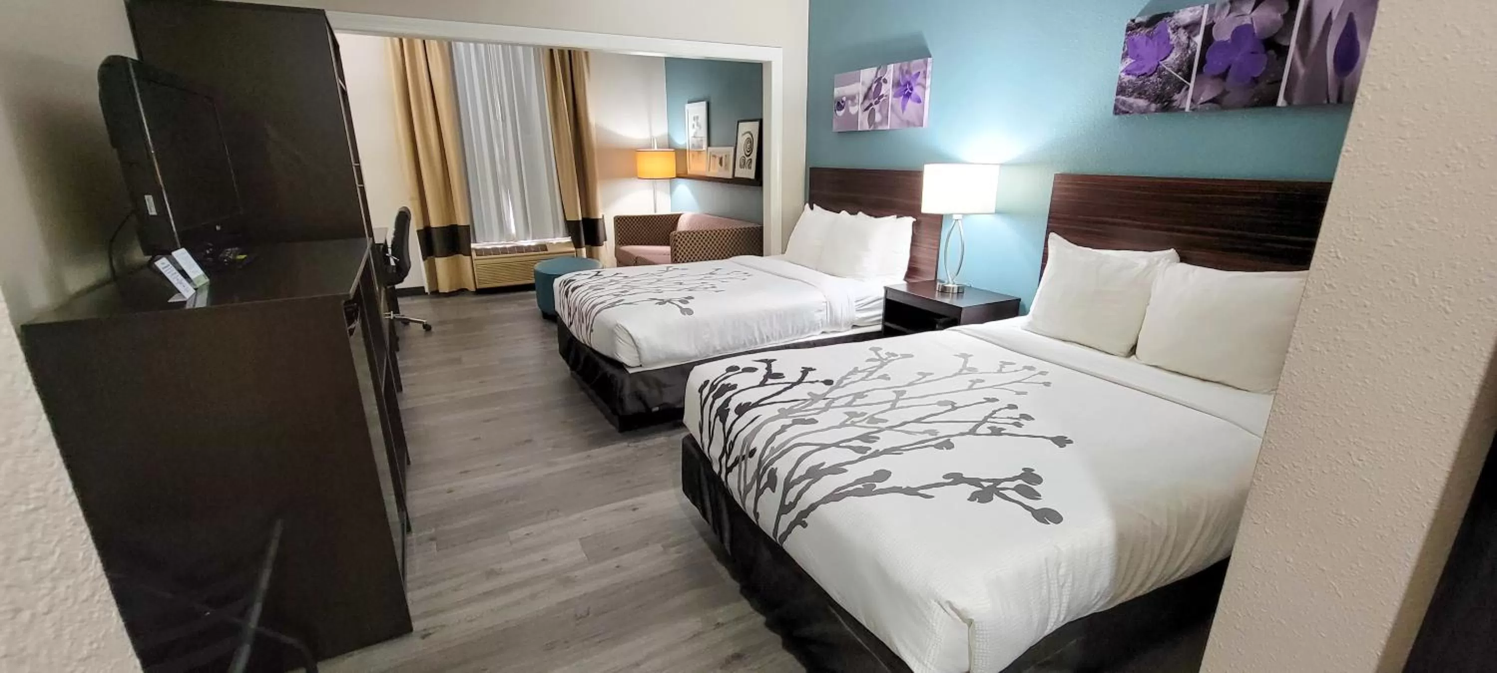 Bedroom, Bed in Sleep Inn & Suites