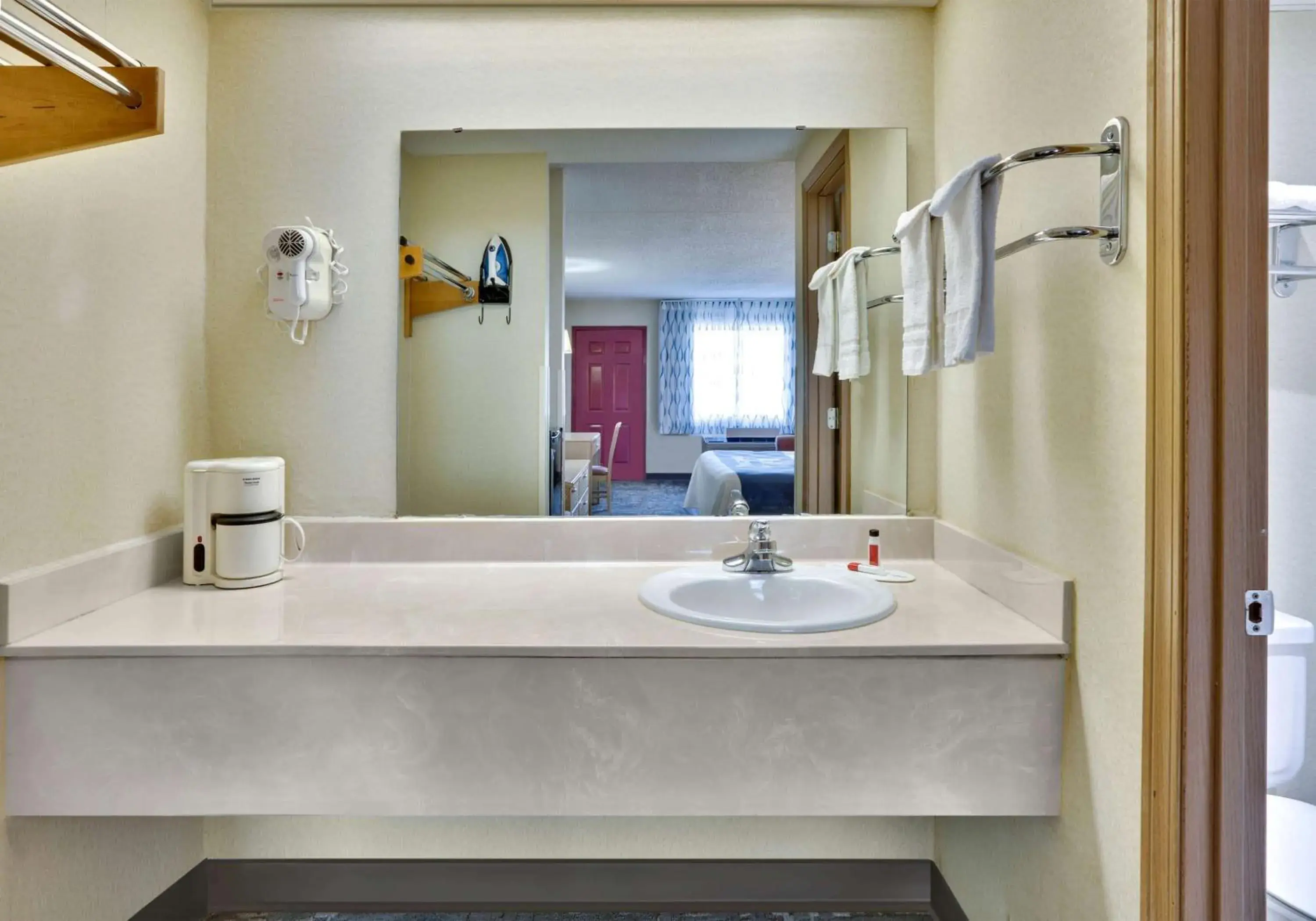 Bathroom in Days Inn & Suites by Wyndham Bentonville