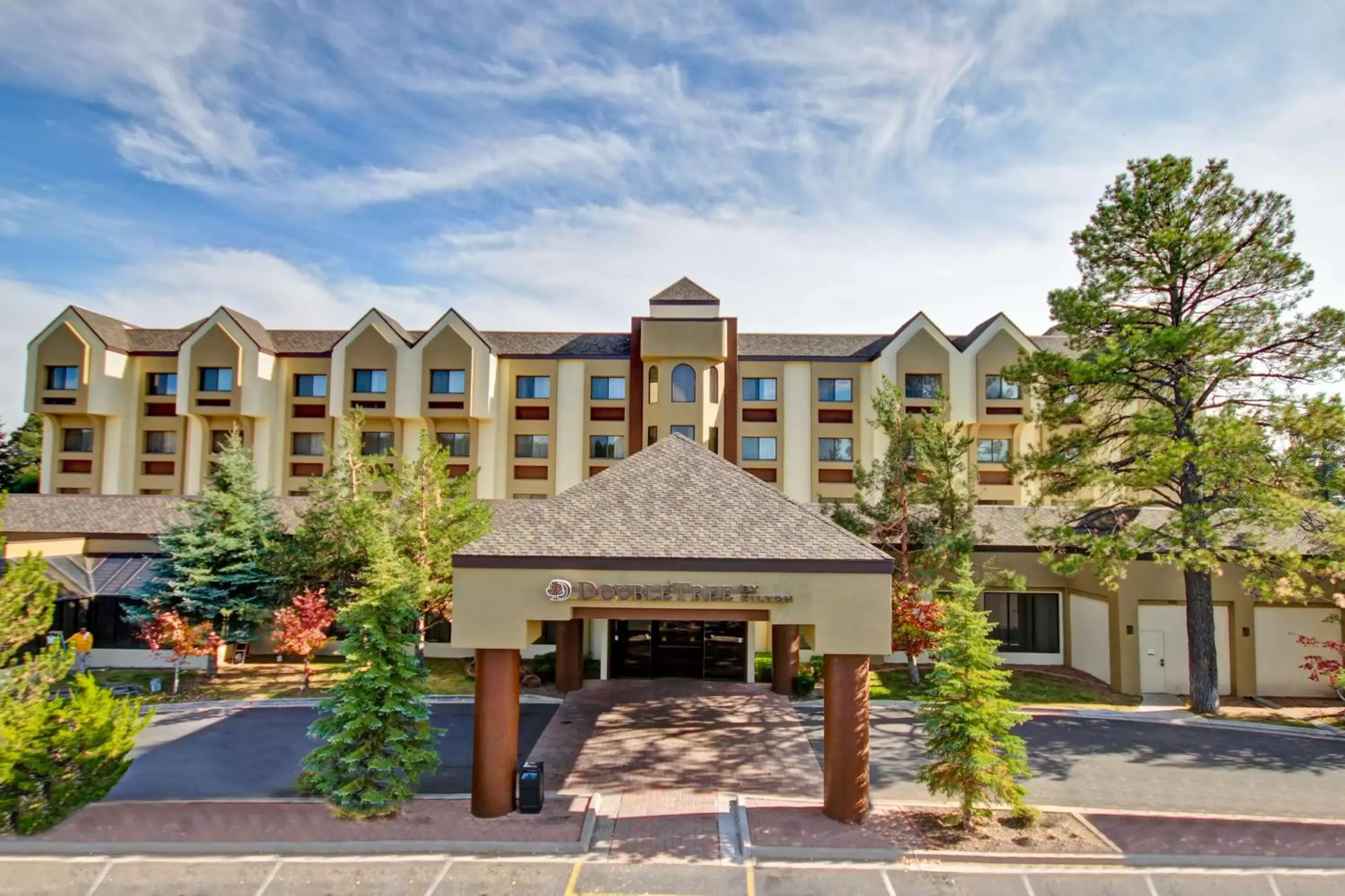 Property Building in DoubleTree by Hilton Hotel Flagstaff