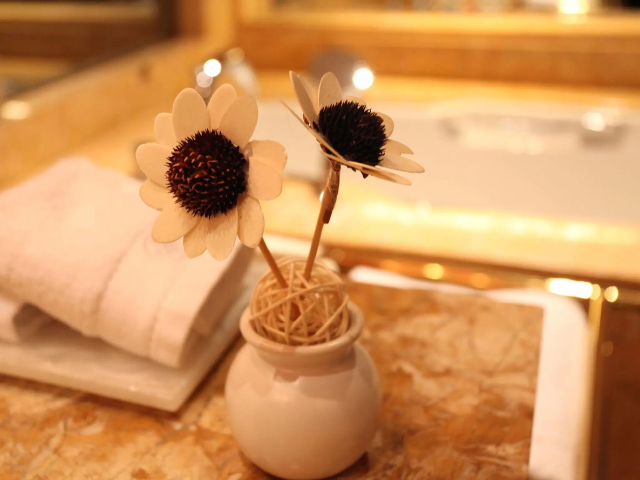 Decorative detail in HJ International Hotel