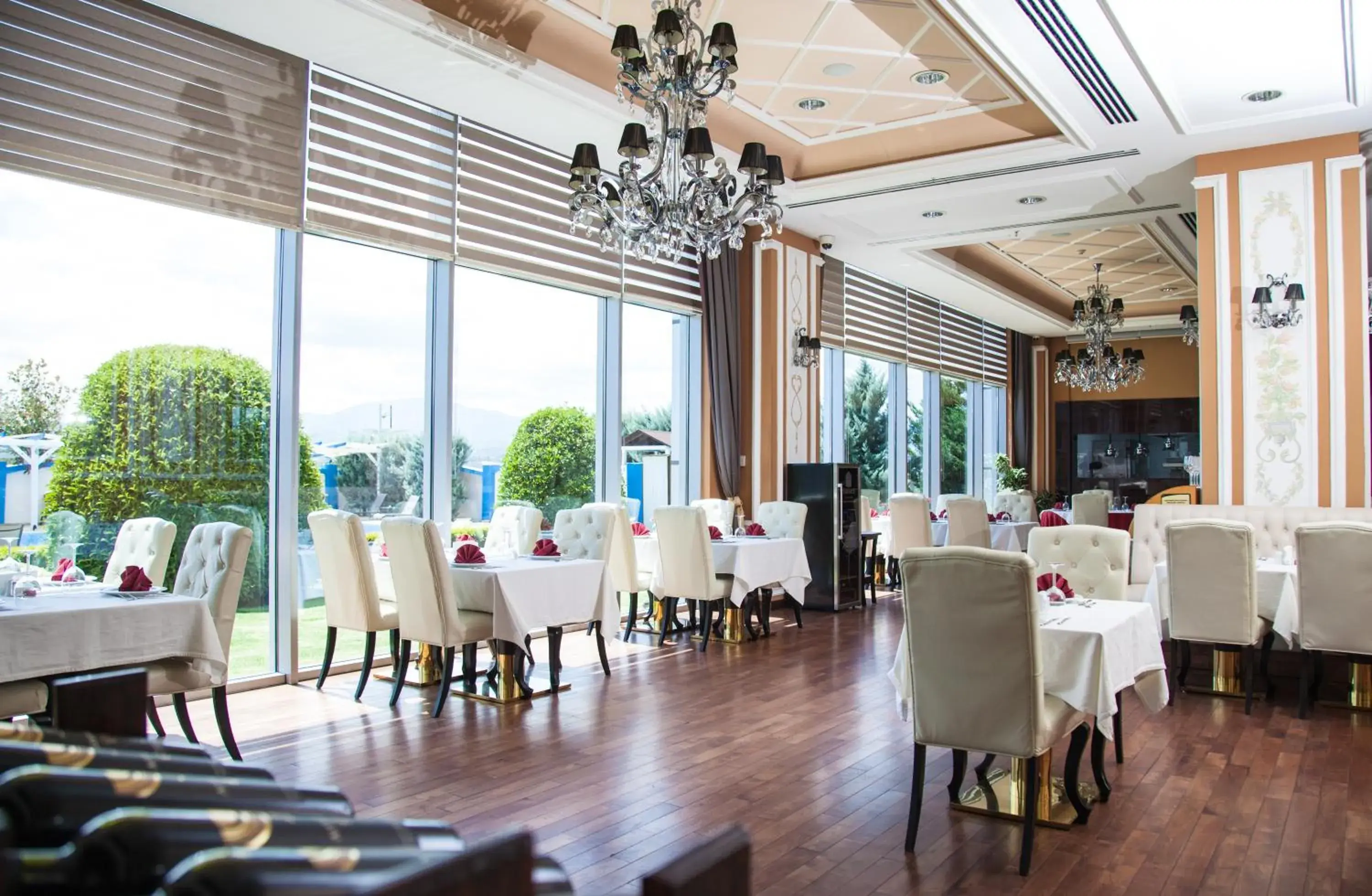 Restaurant/places to eat in Ramada Plaza by Wyndham Gevgelija Restaurant/places to eat in Ramada Plaza by Wyndham Gevgelija