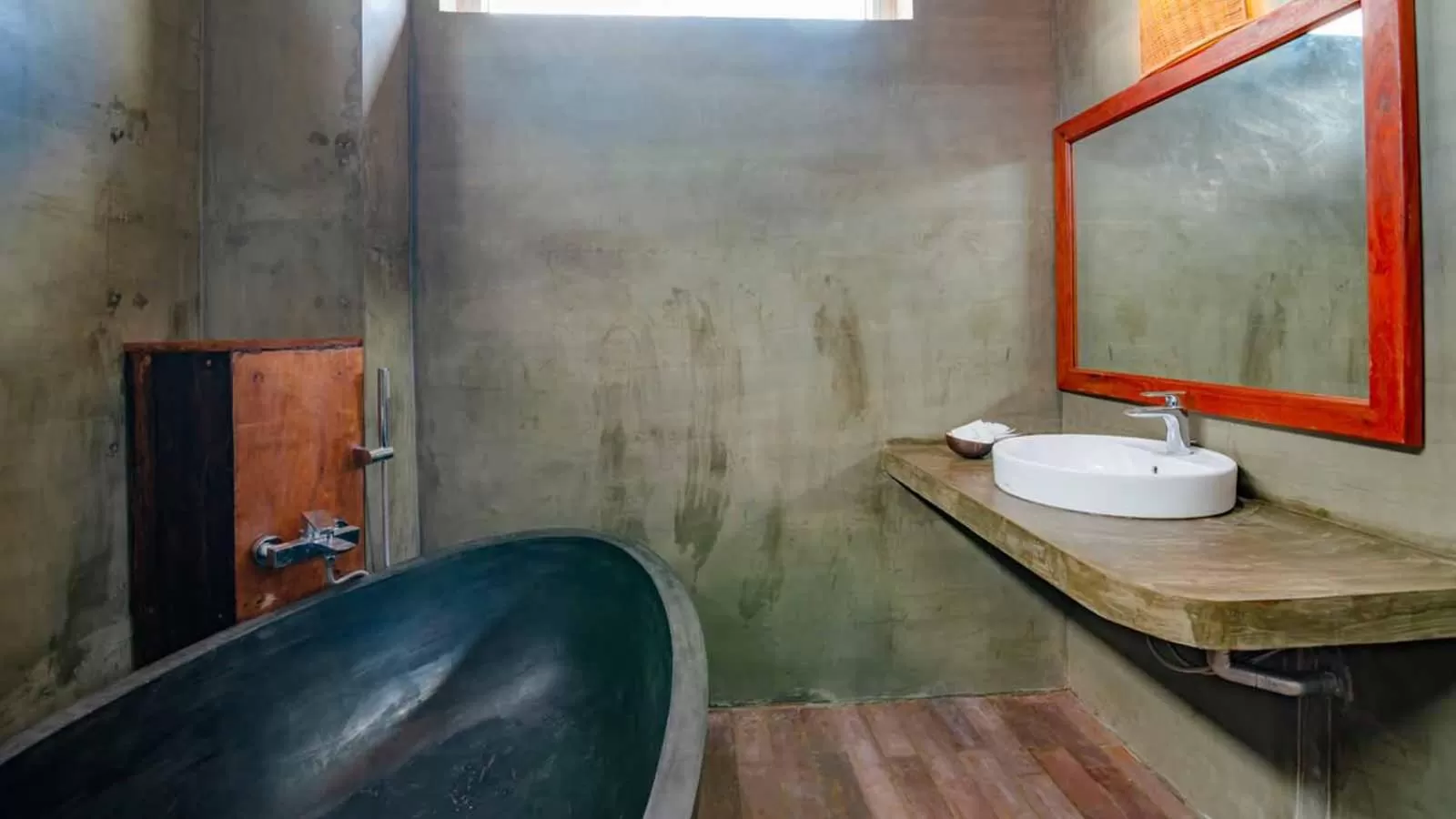 Bathroom in Mango Kesararam