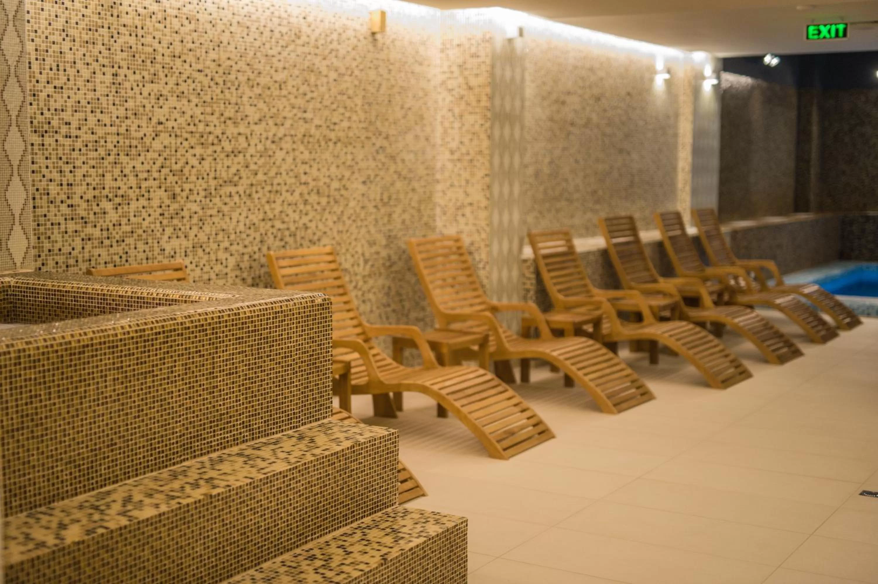 Hot Tub in Bernardazzi Grand Hotel