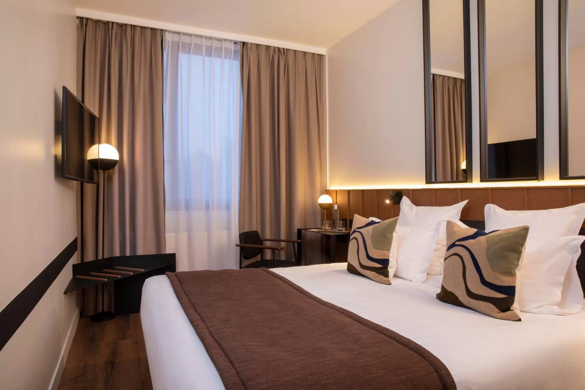 Bed in Hôtel du Port