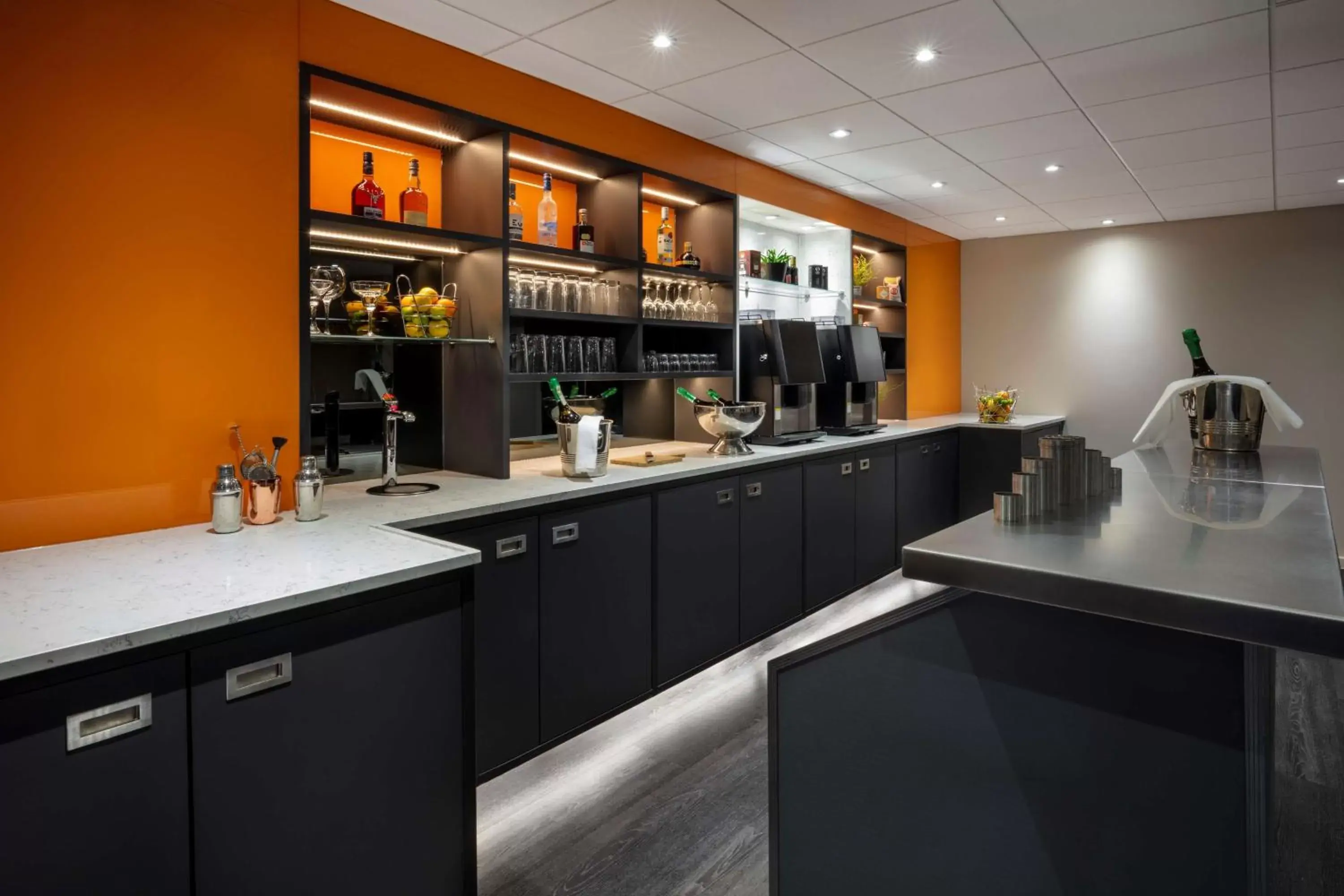 Meeting/conference room, Kitchen/Kitchenette in Radisson Blu Hotel, Edinburgh City Centre