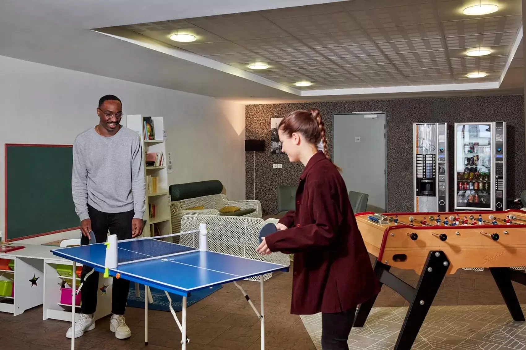 Lobby or reception, Table Tennis in Aparthotel Adagio Access Poitiers