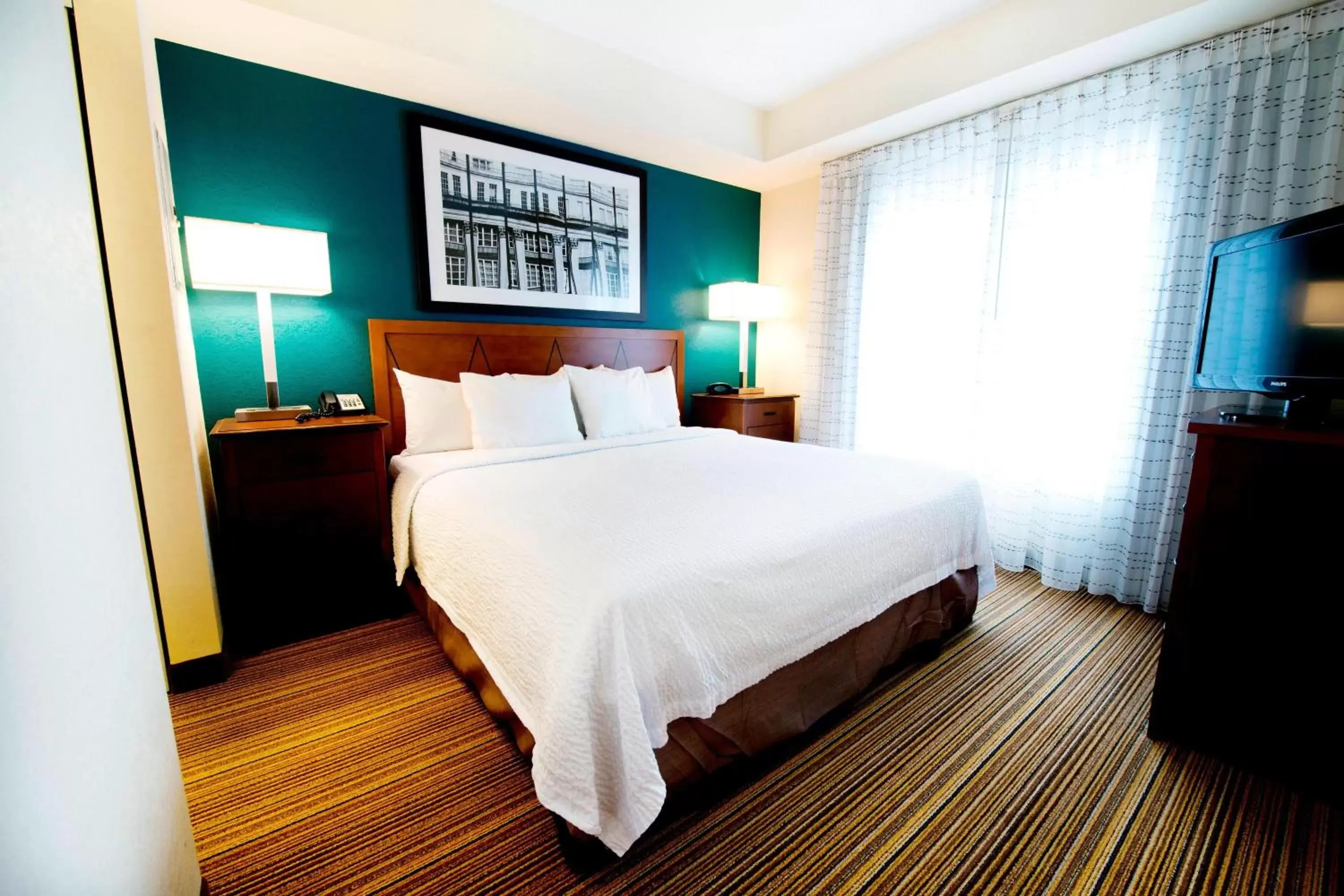 Two-Bedroom Suite in Residence Inn by Marriott Mississauga-Airport Corporate Centre West