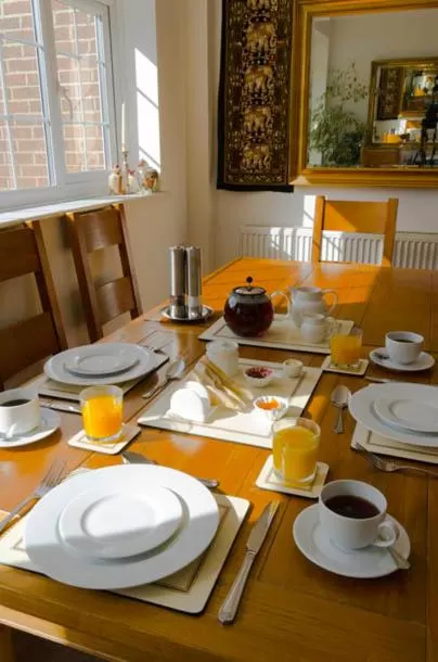 Day in Woodland Views