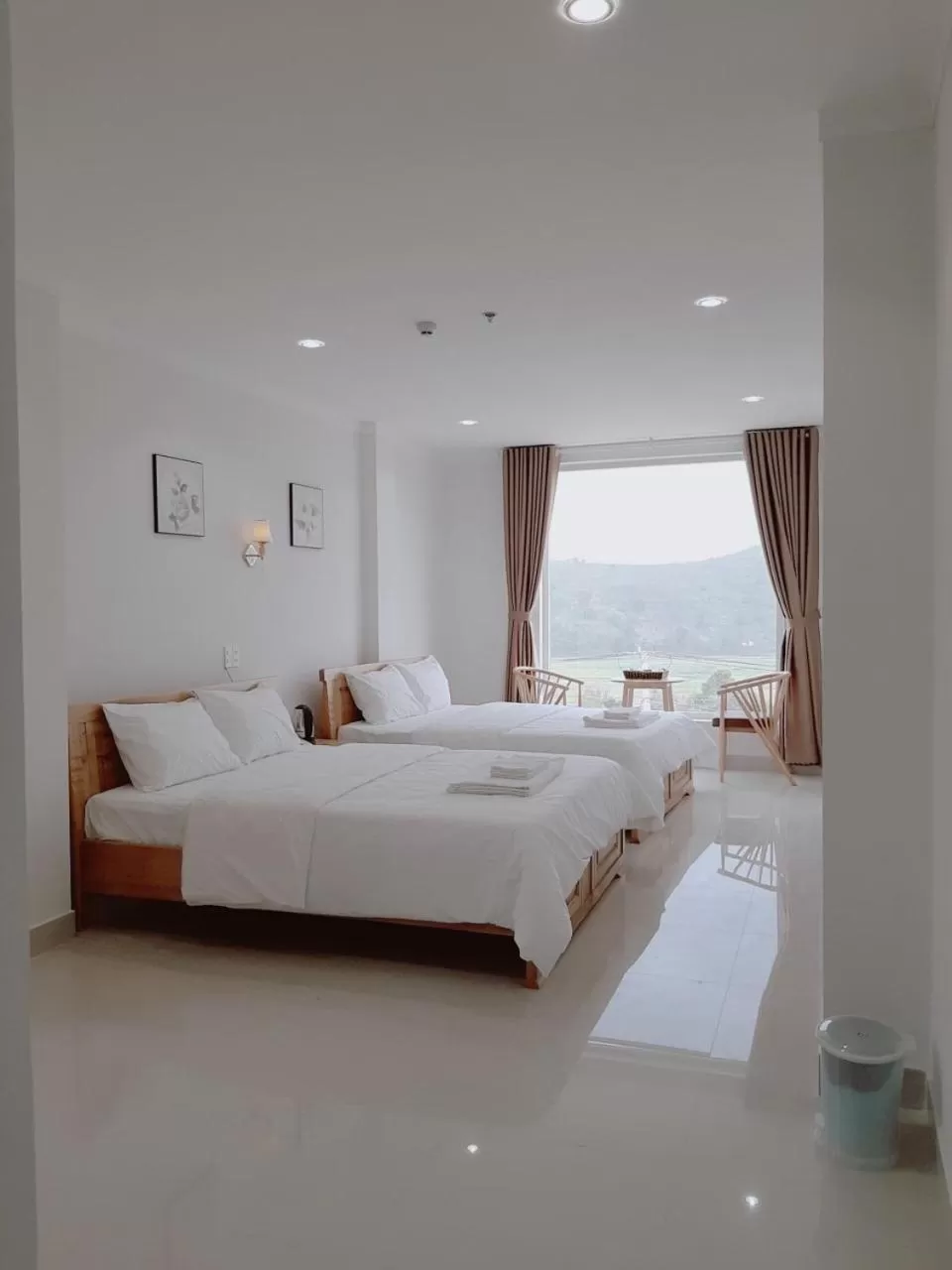 Photo of the whole room, Bed in Minh Manh Hotel 2