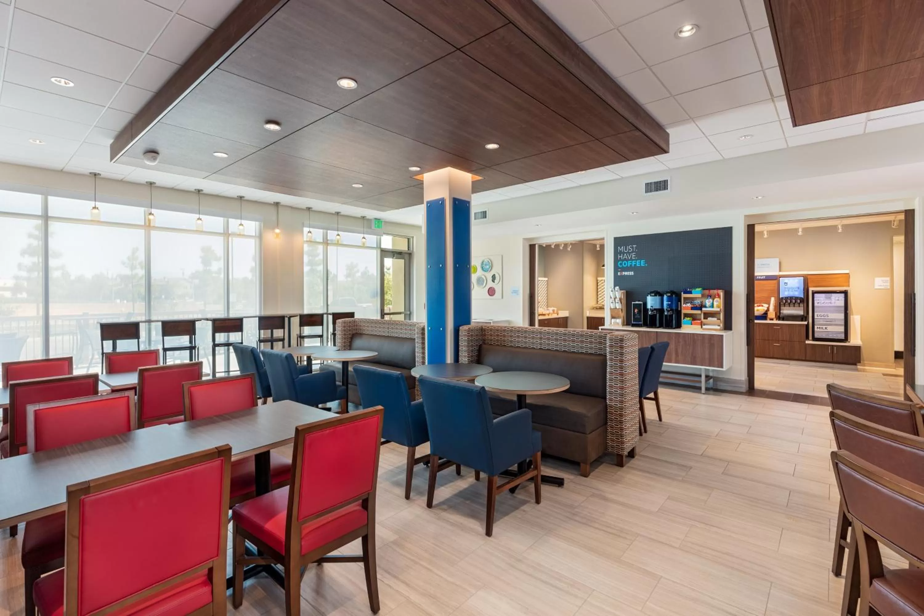 Breakfast in Holiday Inn Express & Suites - Moreno Valley - Riverside by IHG