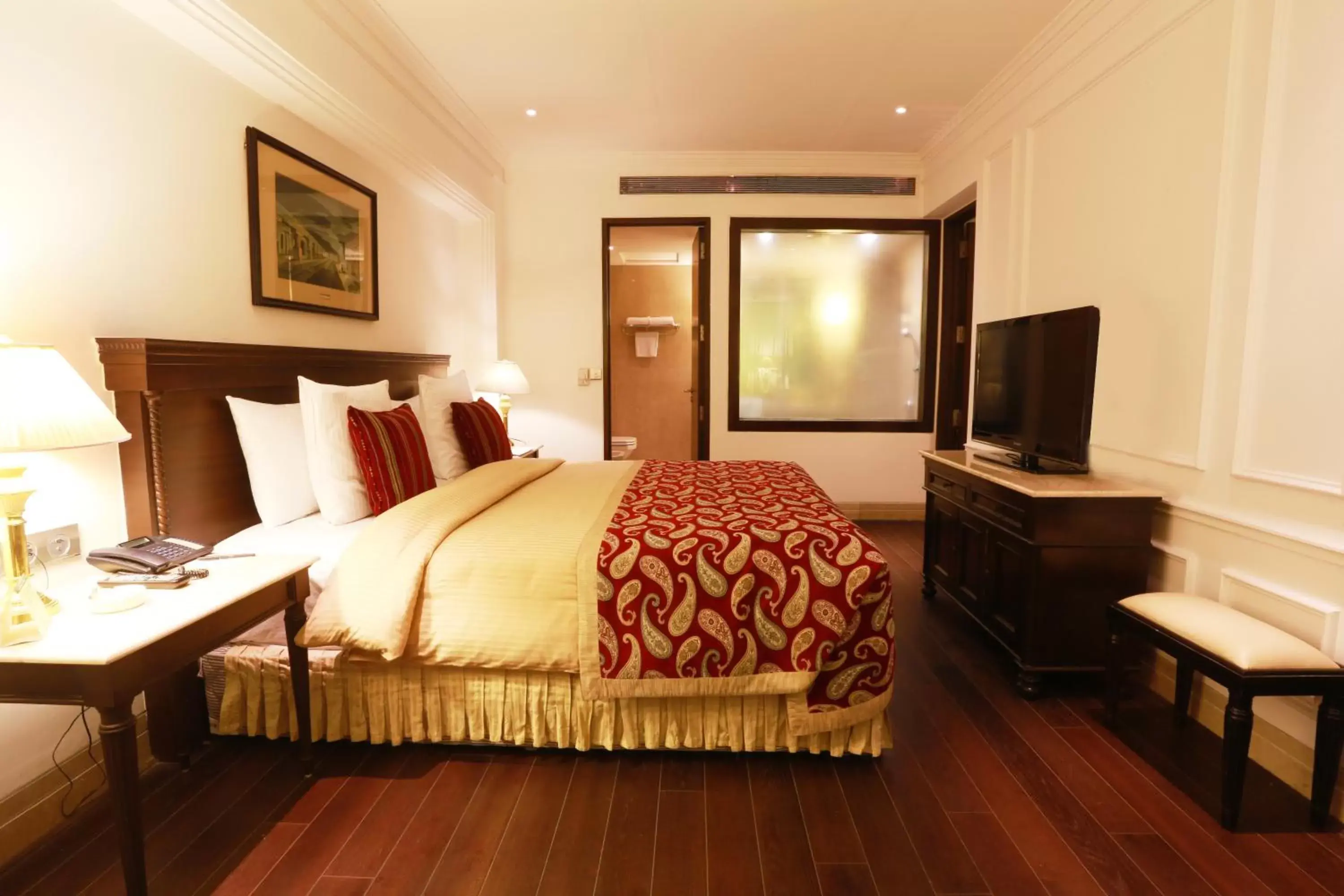 Bedroom, Bed in The Ashok, New Delhi