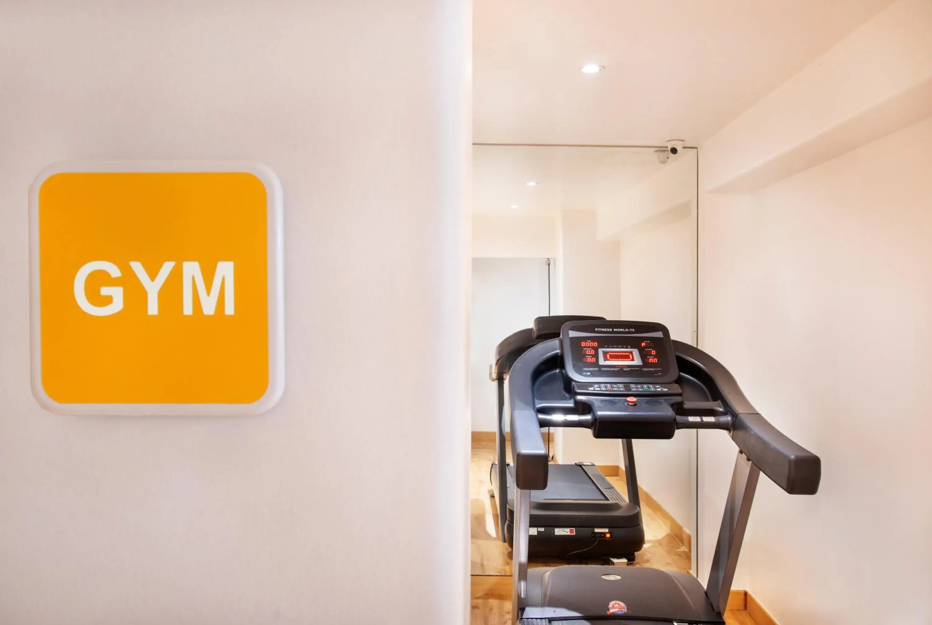 Fitness centre/facilities, Fitness Center/Facilities in bloomrooms @ Janpath