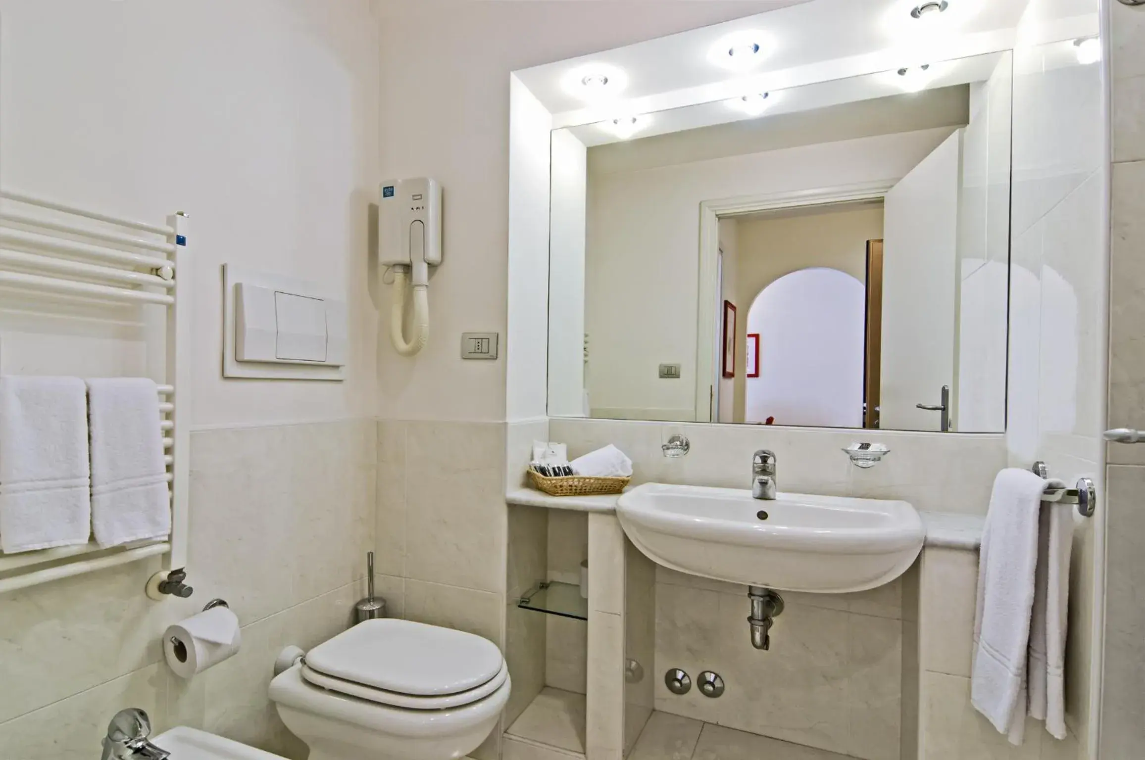 Bathroom in Best Western Hotel I Triangoli