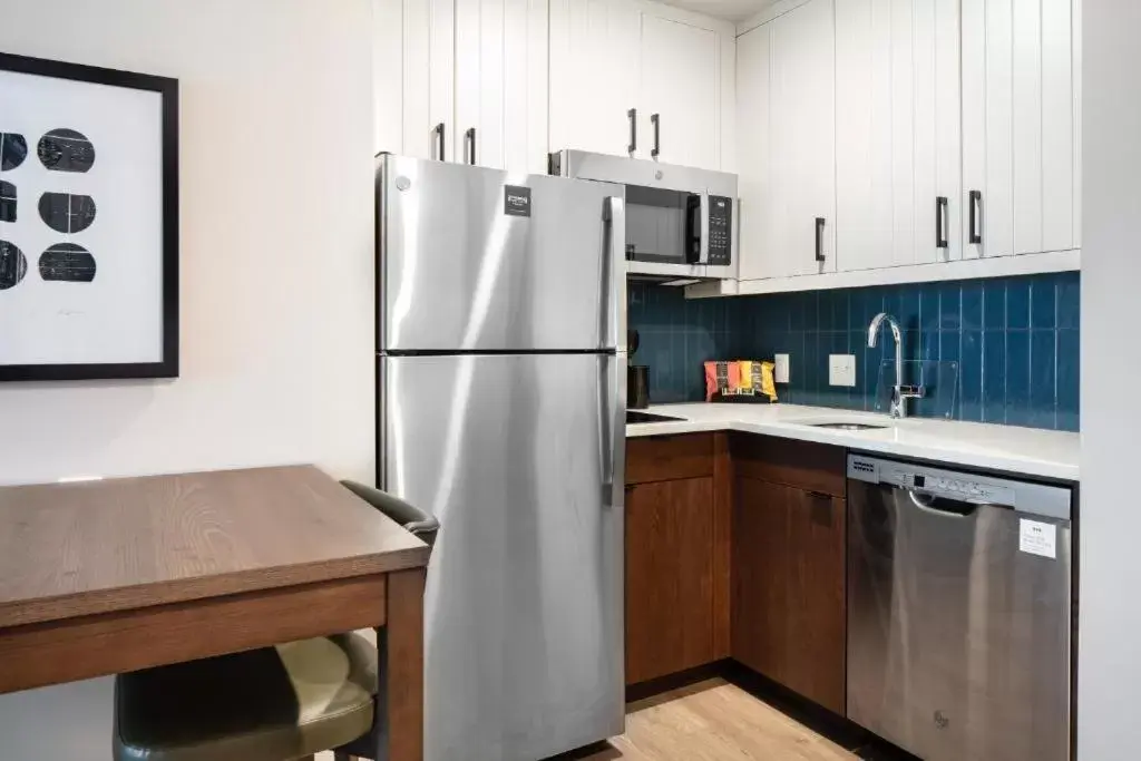 Kitchen/Kitchenette in Staybridge Suites - Iowa City - Coralville, an IHG Hotel