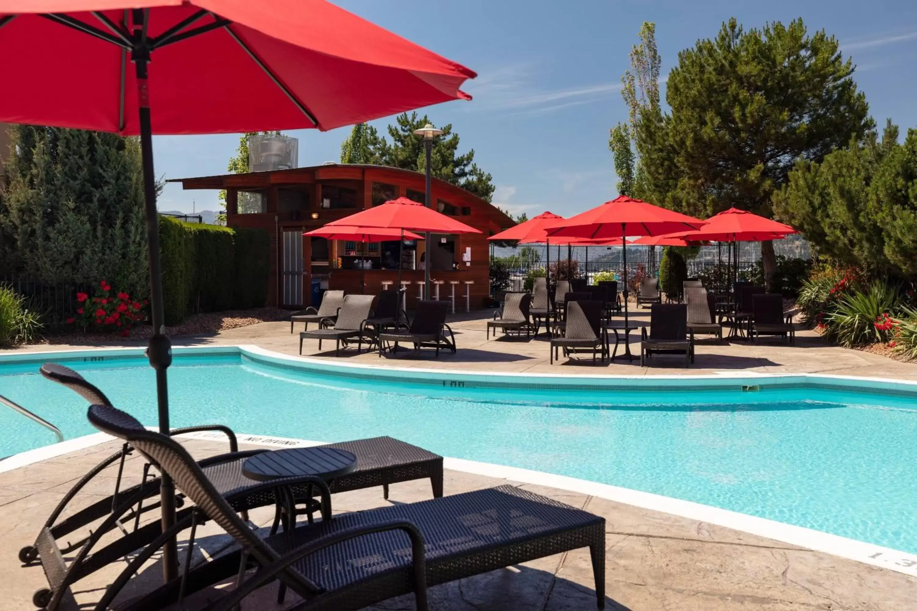 Swimming Pool in Delta Hotels by Marriott Grand Okanagan Resort