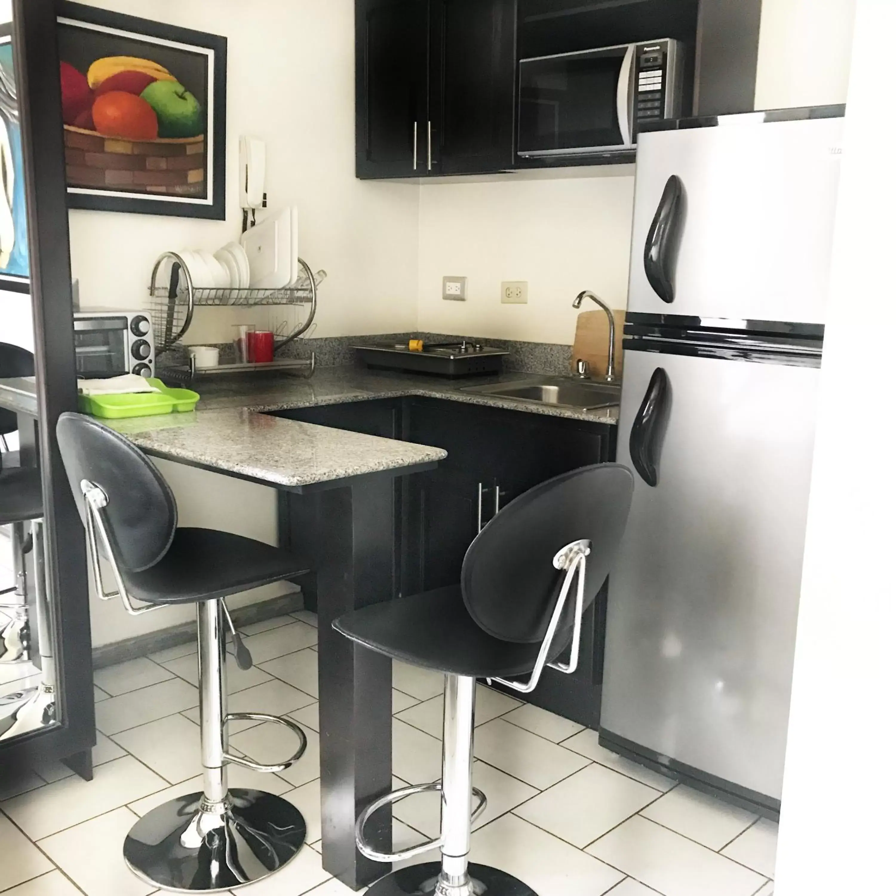 Kitchen or kitchenette, Kitchen/Kitchenette in Oro Apart Hotel