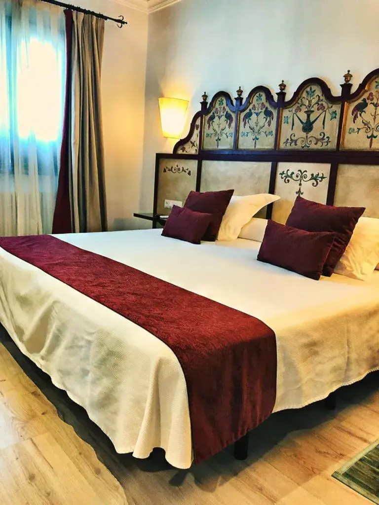 Bed in Hotel Hacienda del Cardenal